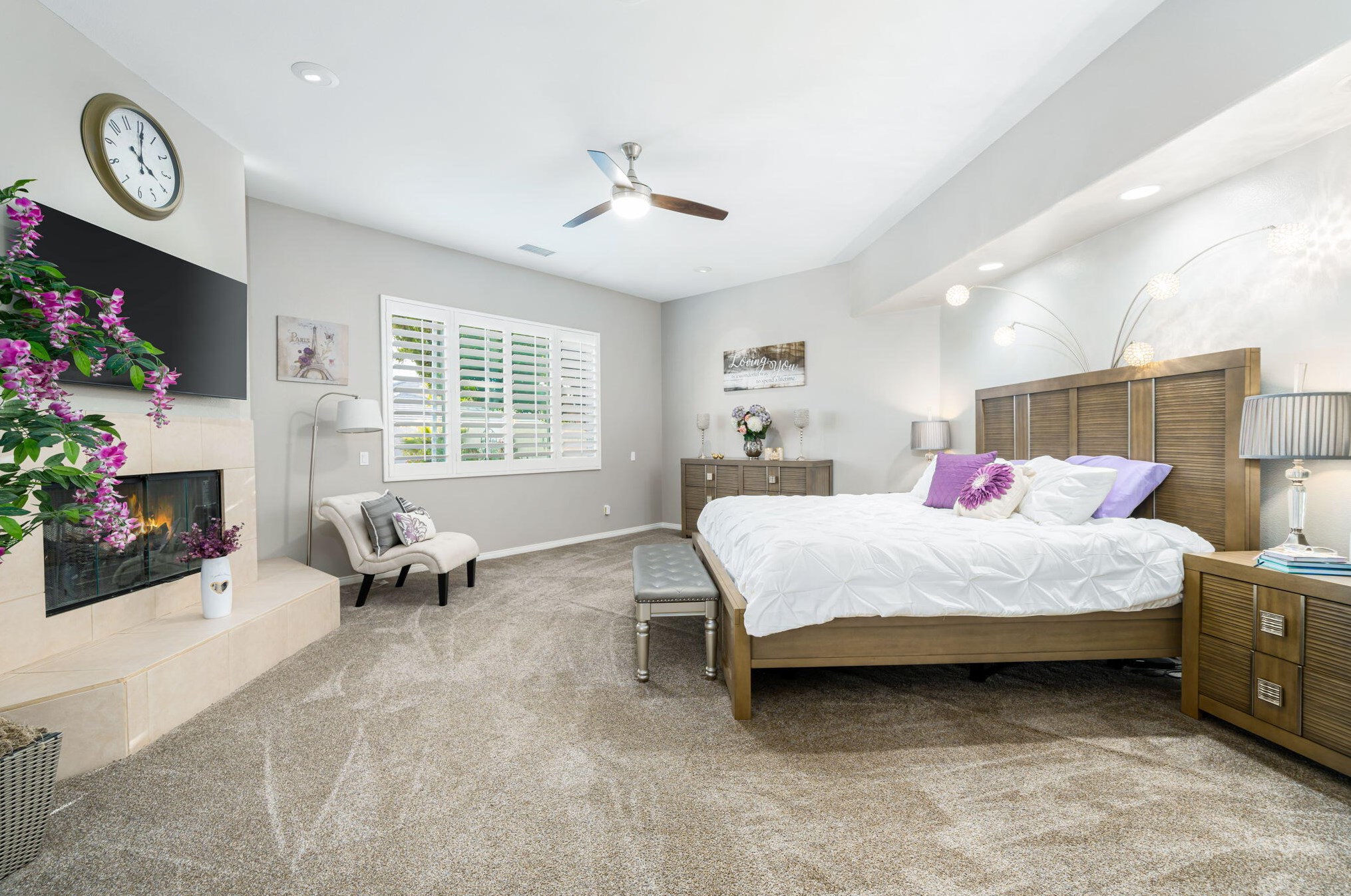 21 Paris Way, Rancho Mirage CA  92270-2721 exterior