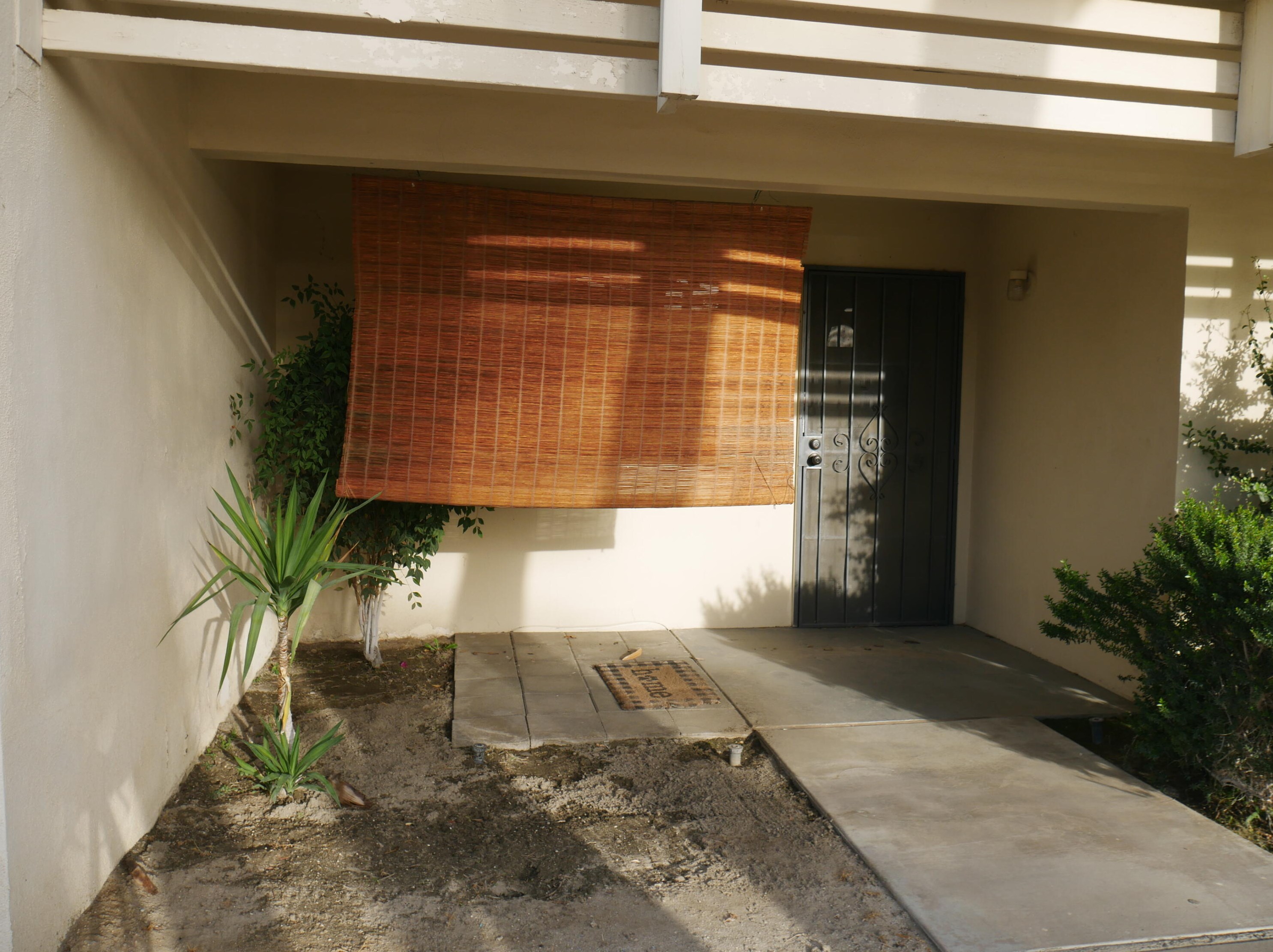 77900 Michigan Dr, Palm Desert CA  92211-8058 exterior
