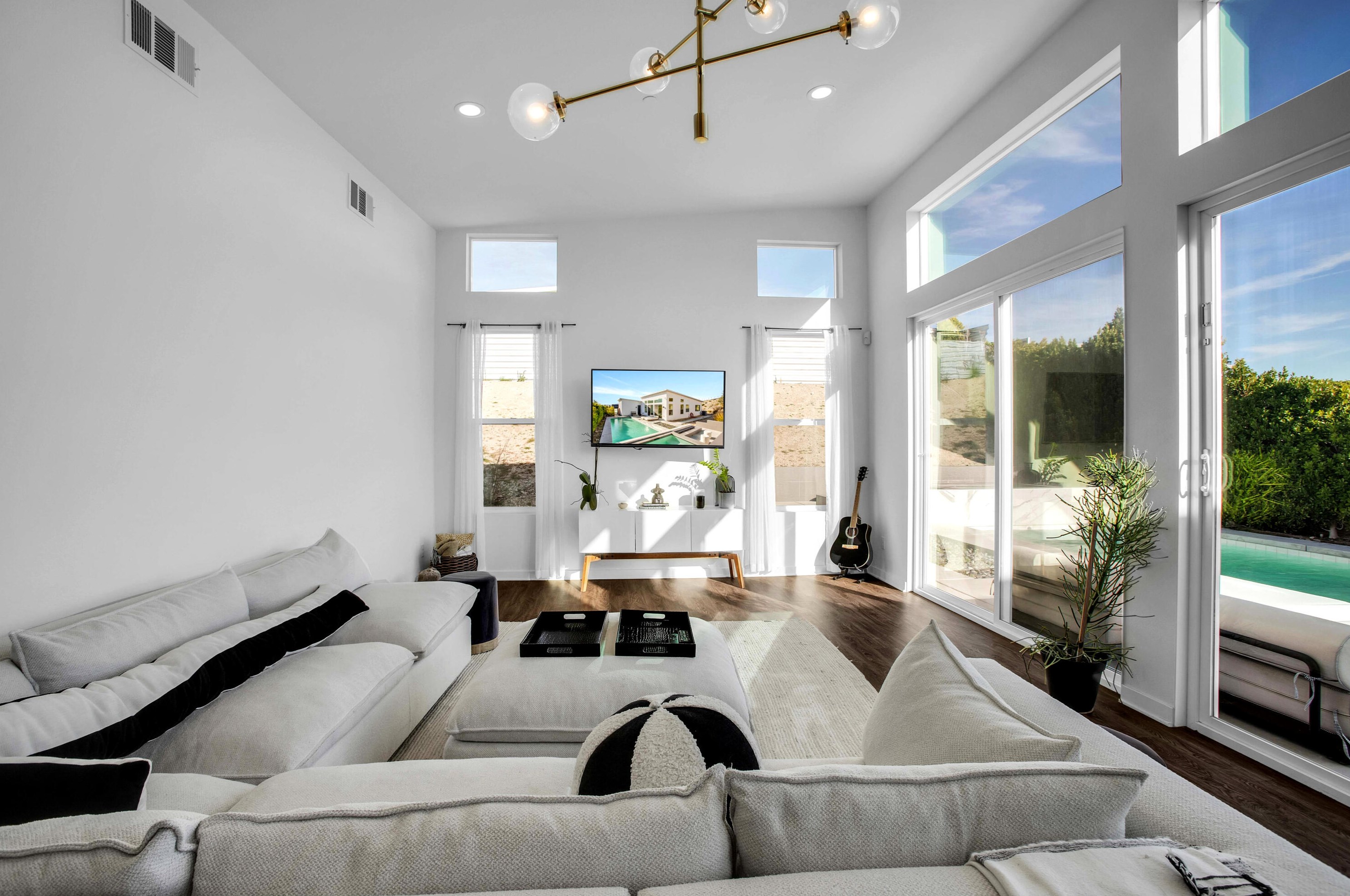 13910 Valley View Ct, Desert Hot Springs CA  92240-6585 exterior