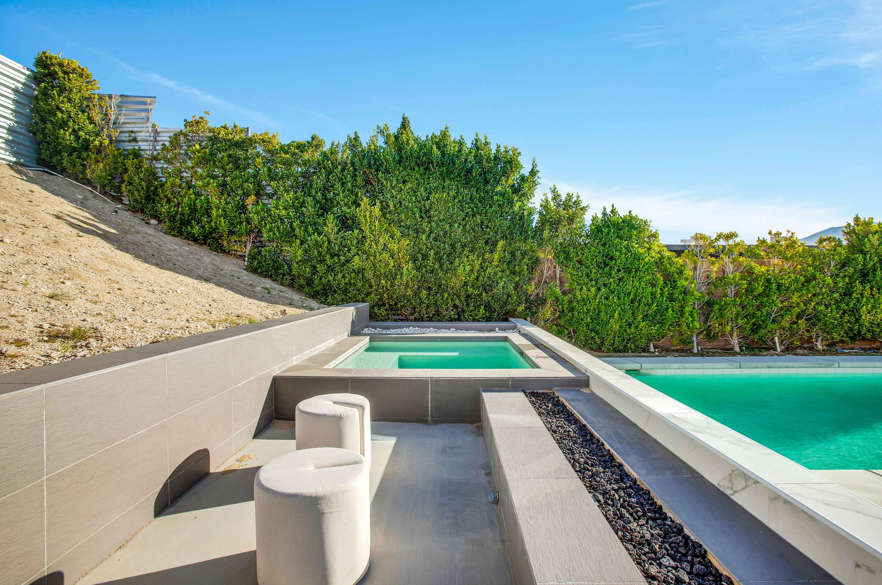 13910 Valley View Ct, Desert Hot Springs CA  92240-6585 exterior