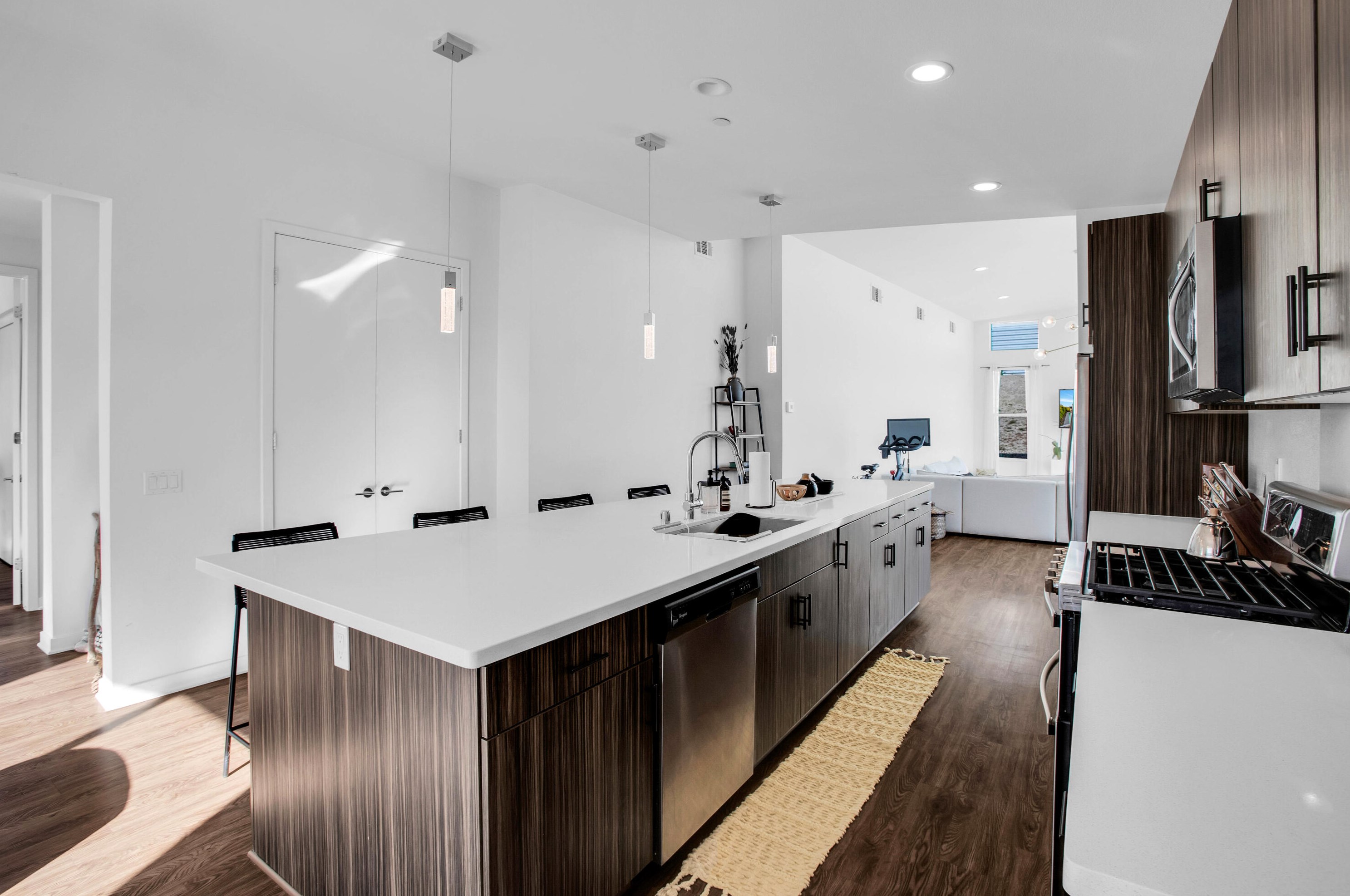 13910 Valley View Ct, Desert Hot Springs CA  92240-6585 exterior