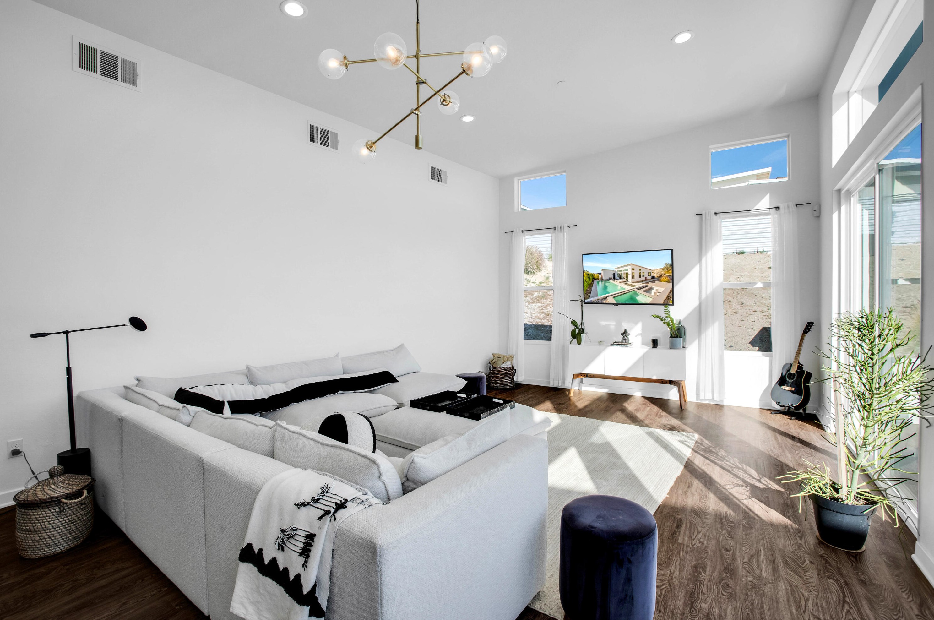 13910 Valley View Ct, Desert Hot Springs CA  92240-6585 exterior