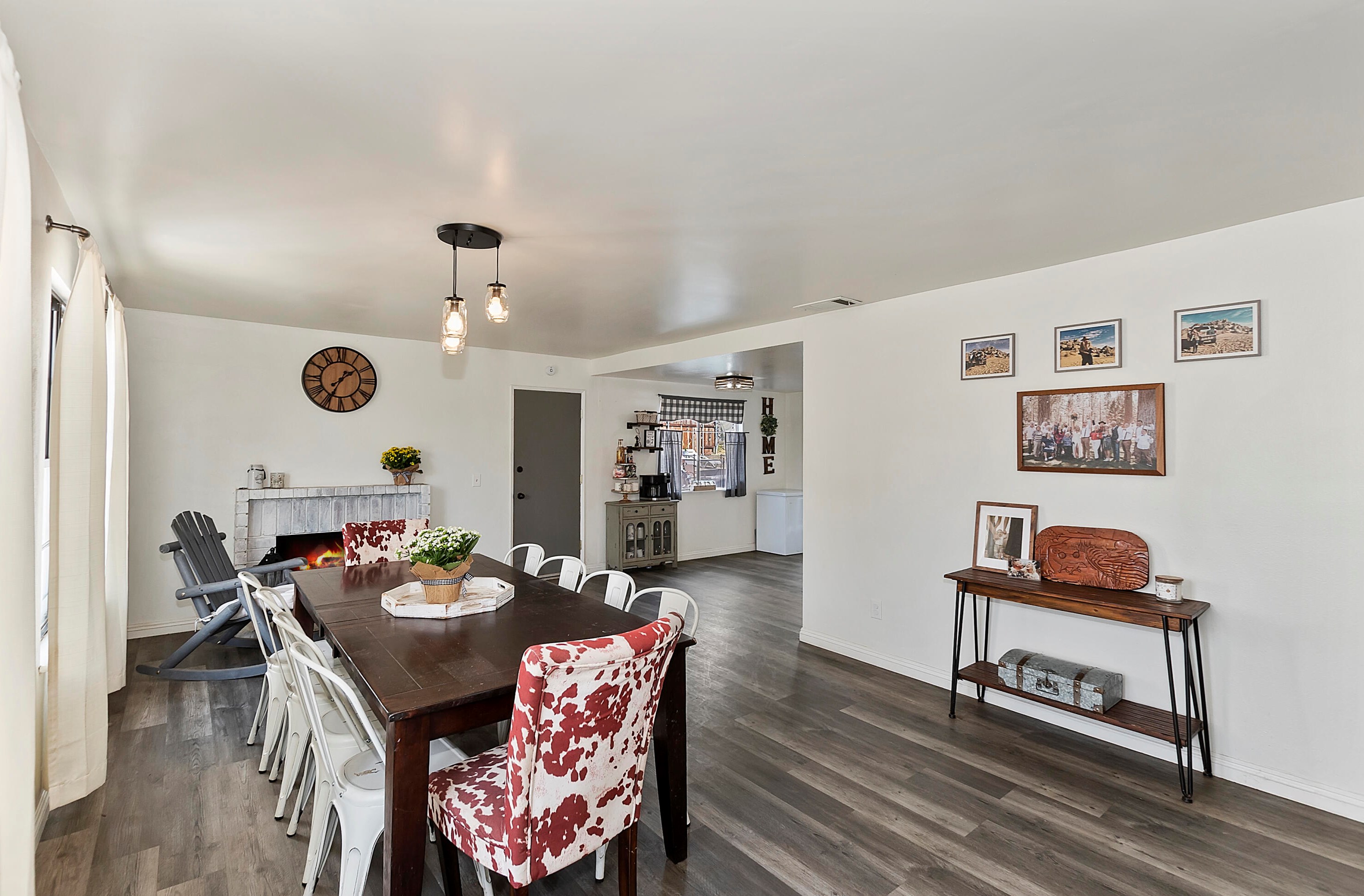 5260 Camino Real, Riverside CA  92509-5408 exterior