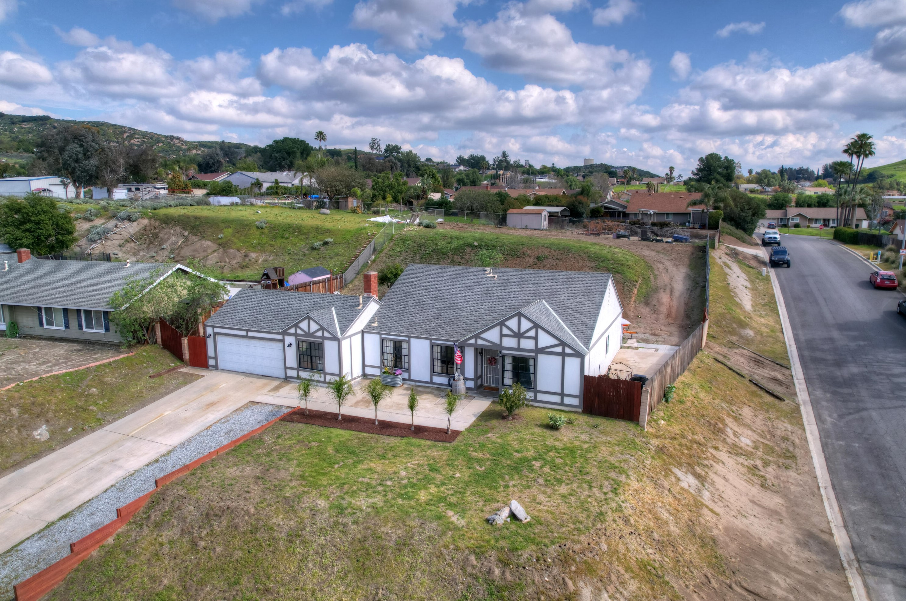 5260 Camino Real, Riverside CA  92509-5408 exterior