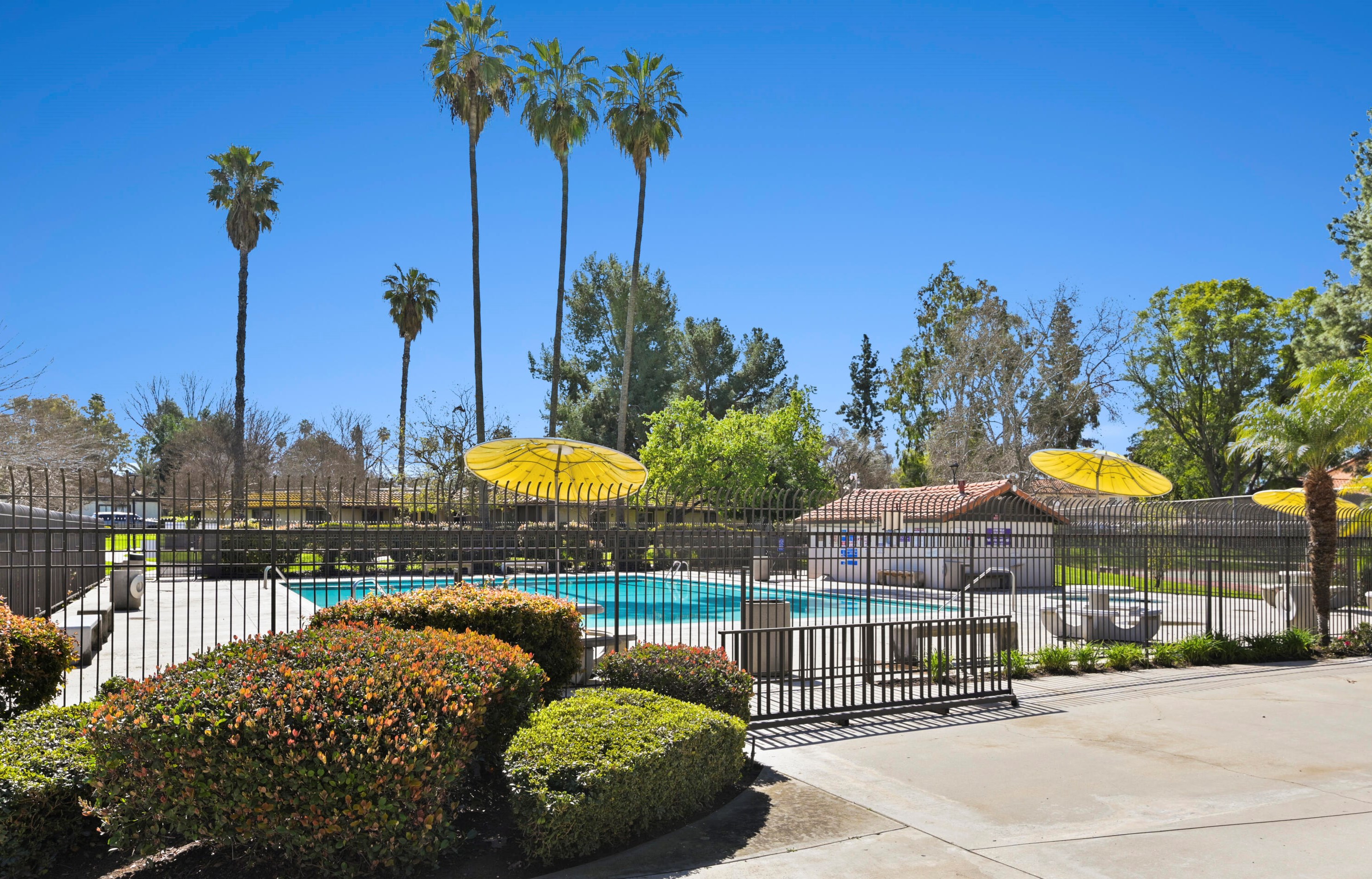 2856 Tropicana Dr, Riverside CA  92504-4282 exterior