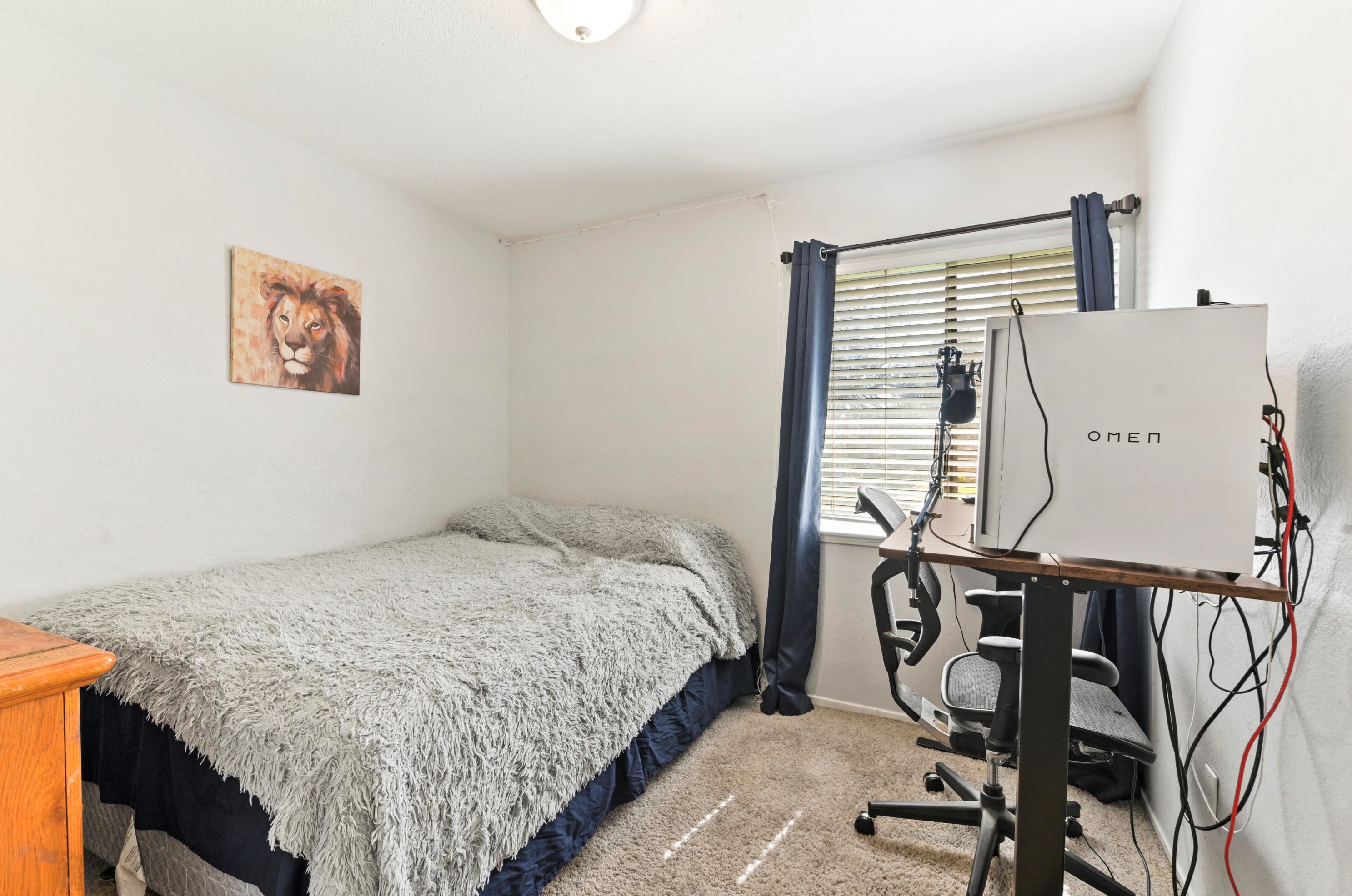 2856 Tropicana Dr, Riverside CA  92504-4282 exterior