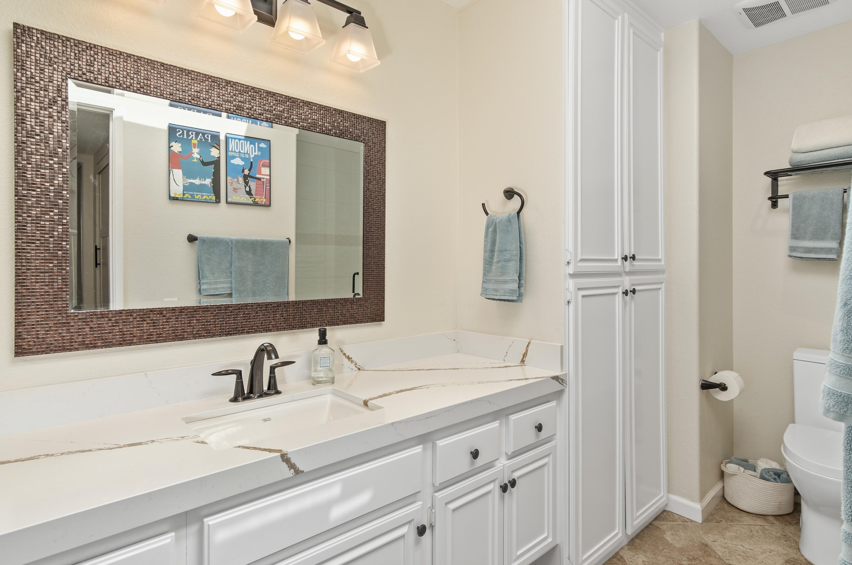 35970 Paseo Circulo, Cathedral City CA  92234-7190 exterior