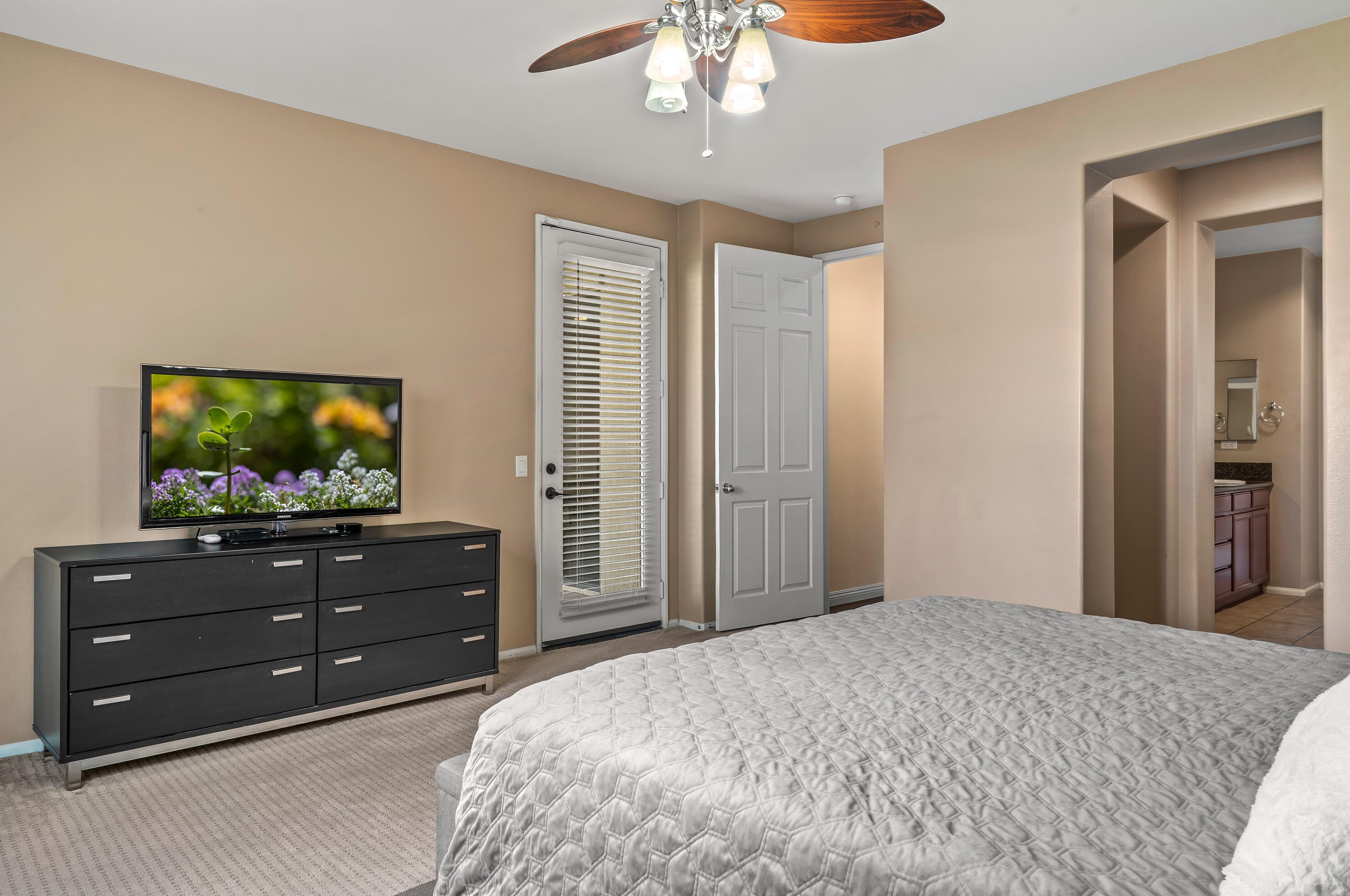 82832 Mount Riley Dr, Indio CA  92203-3893 exterior