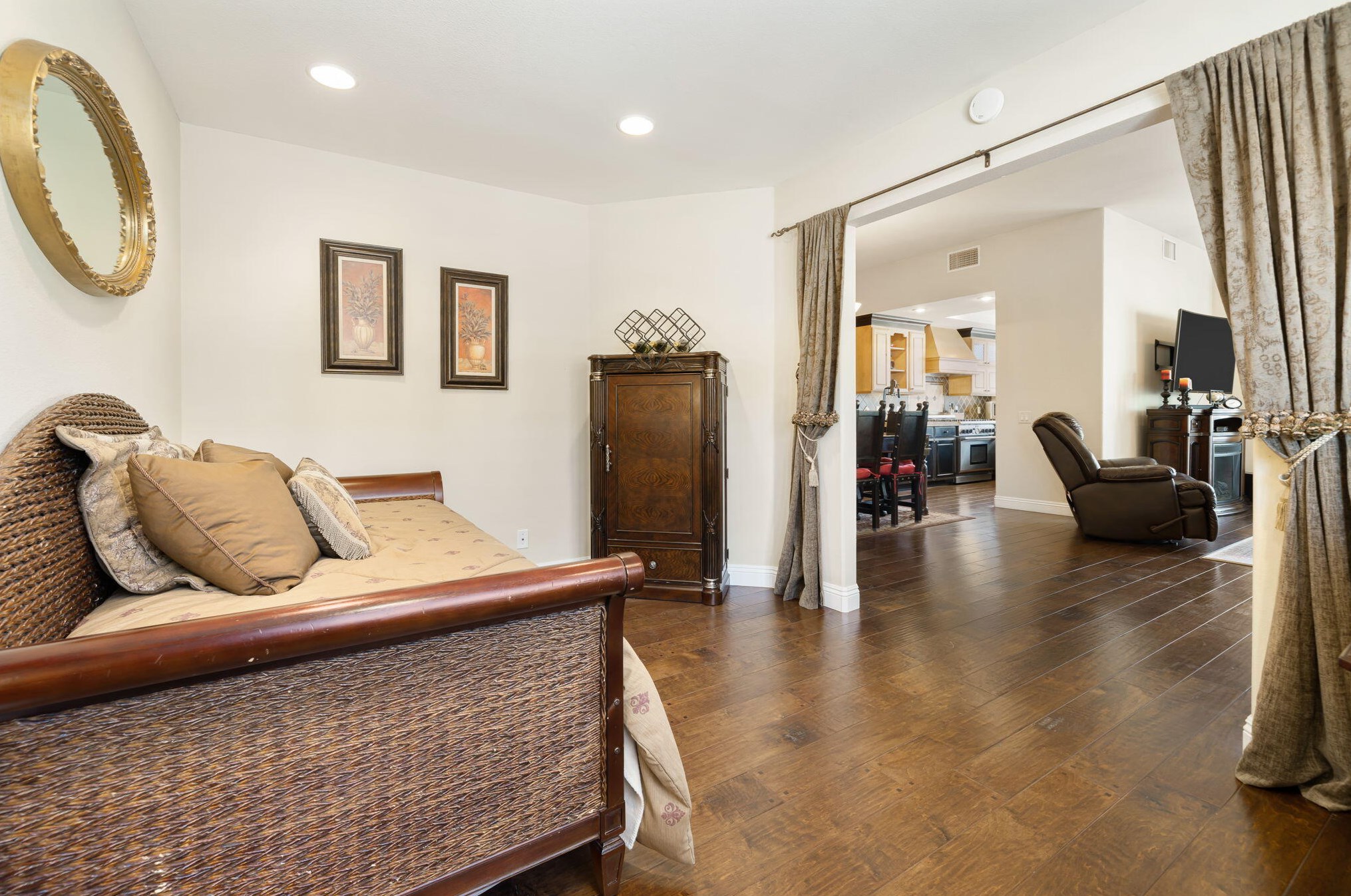 107 Augusta Dr, Rancho Mirage CA  exterior