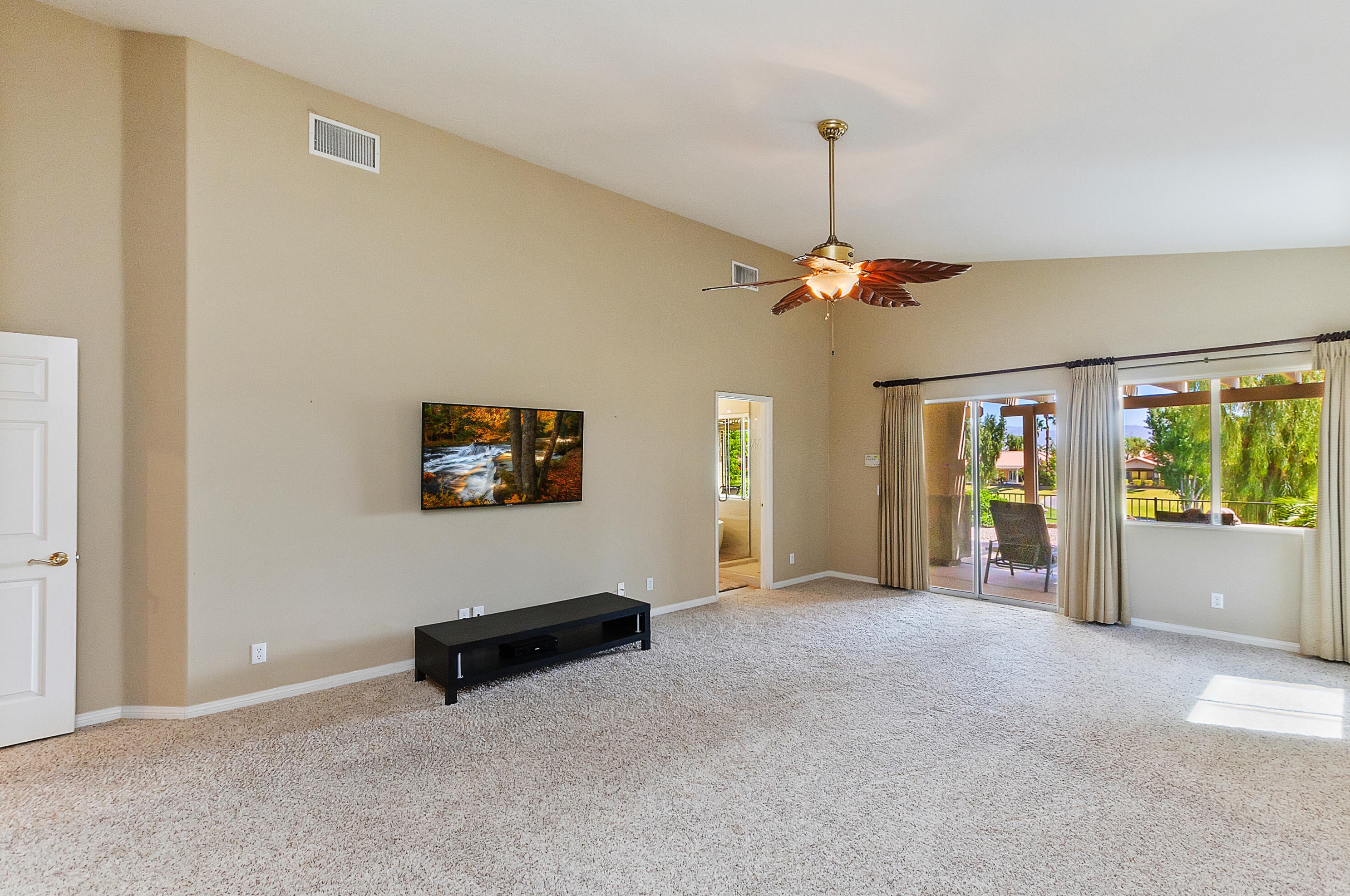 45238 Coeur Dalene Dr, Indio CA  92201-0829 exterior