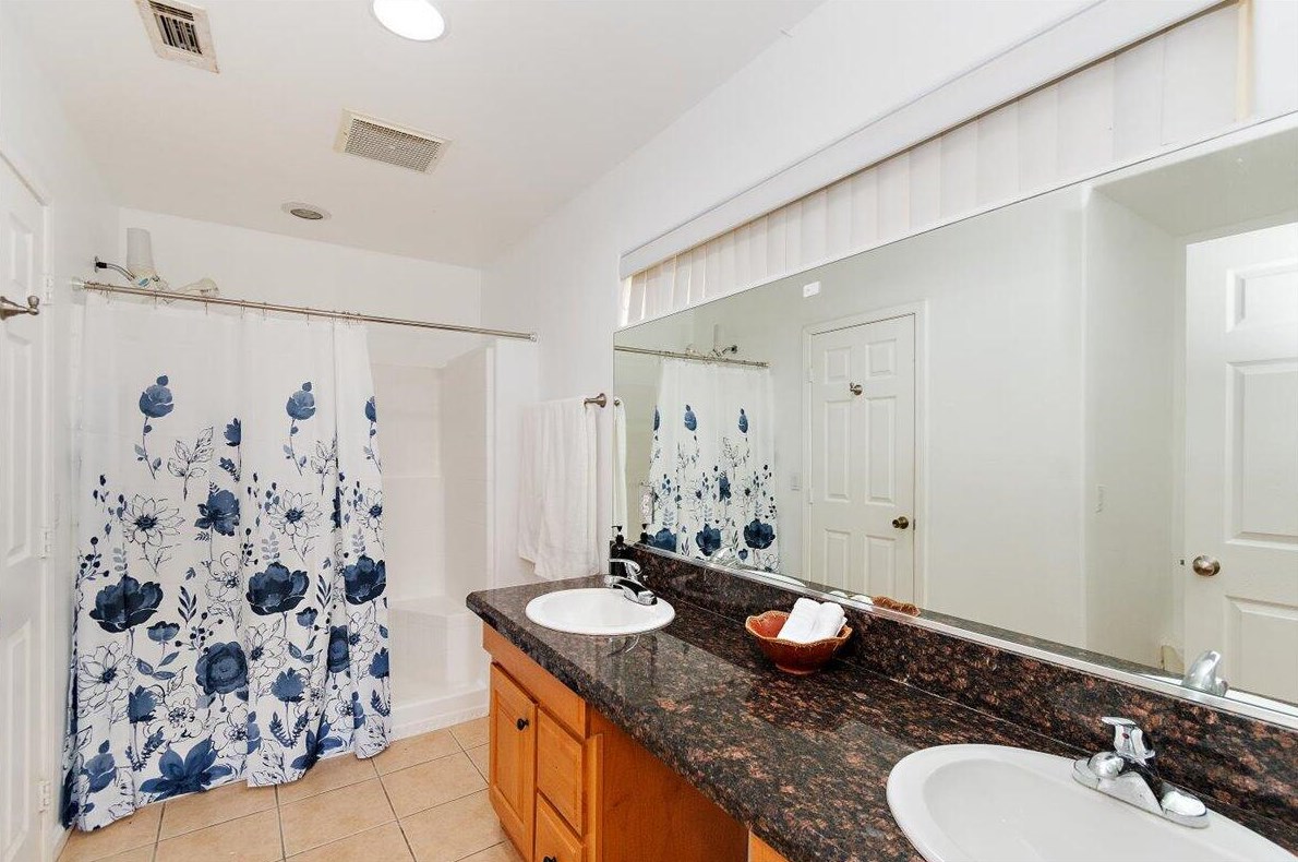 9056 Calle Barranca, Desert Hot Springs CA  92240-1639 exterior