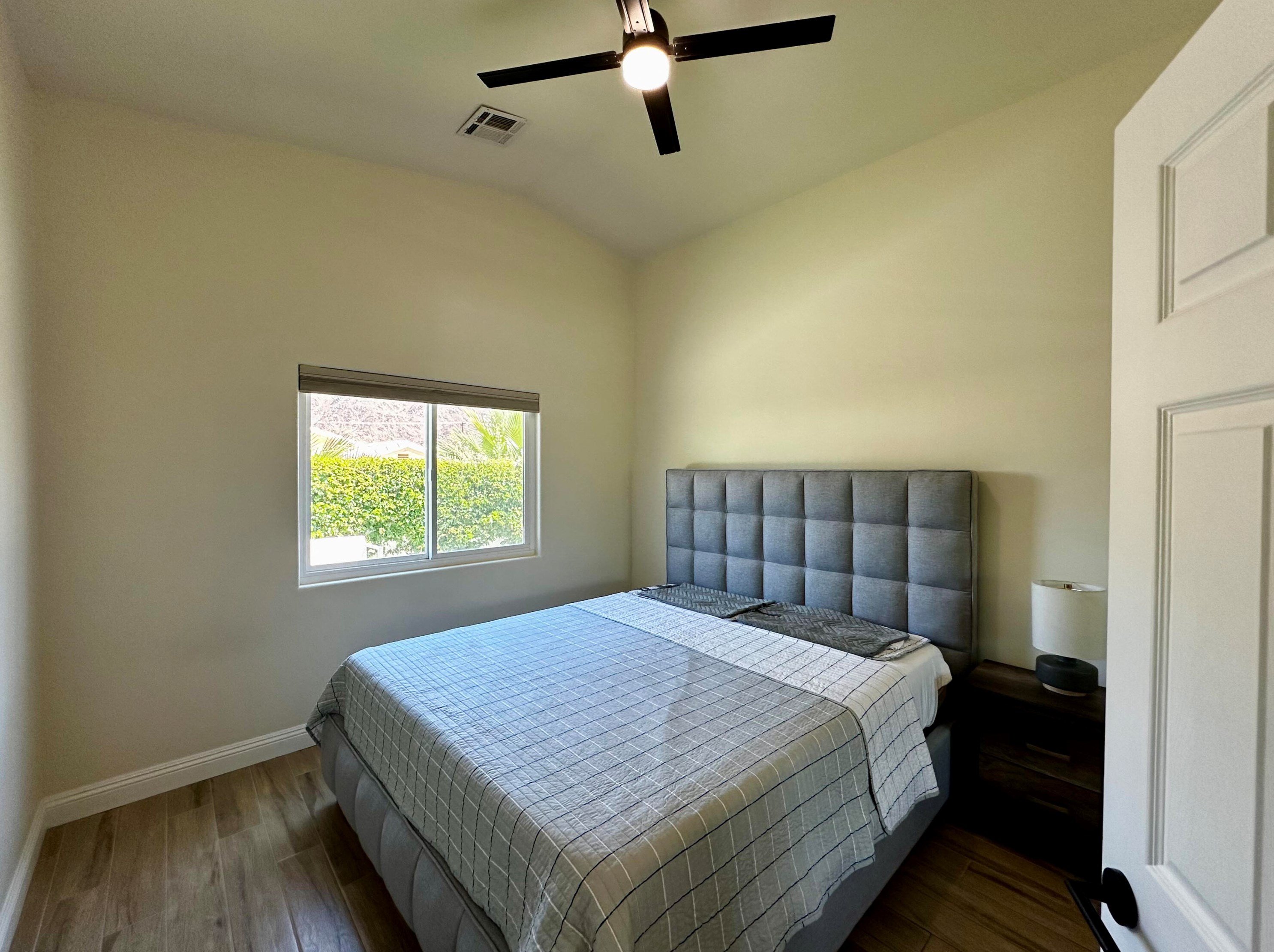 53620 Avenida Alvarado, La Quinta CA  92253-3597 exterior