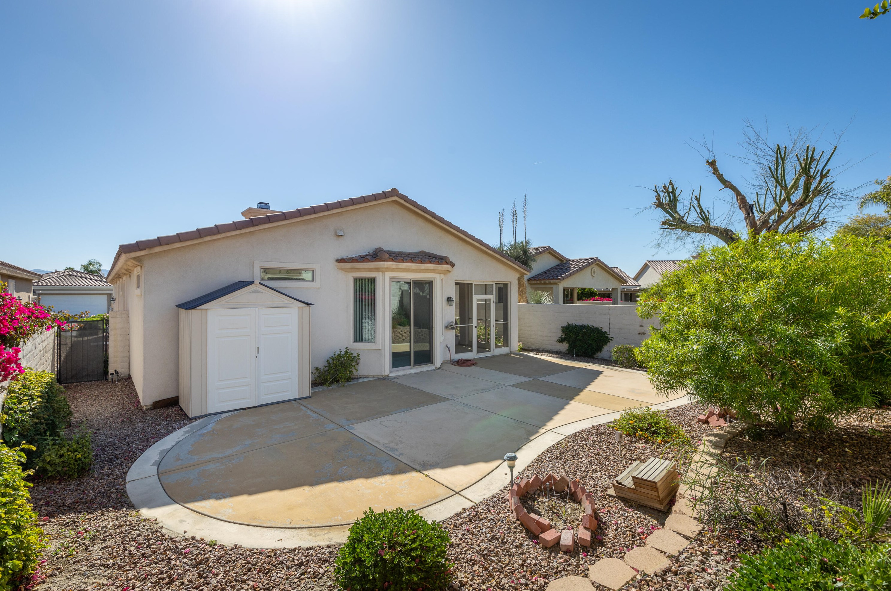 40201 Calle Santa Claudia, Indio CA  92203-7429 exterior