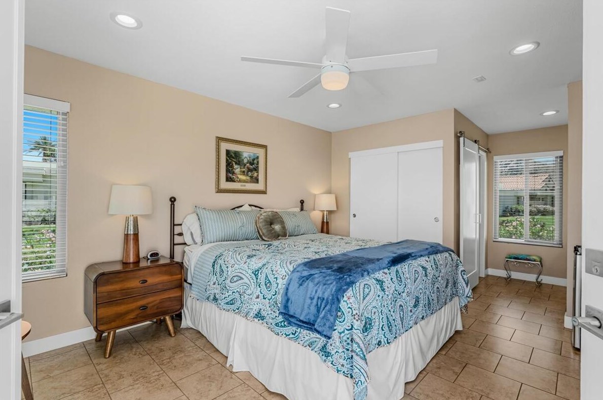 49580 Avenida Vista Bonita, La Quinta CA  92253-2539 exterior