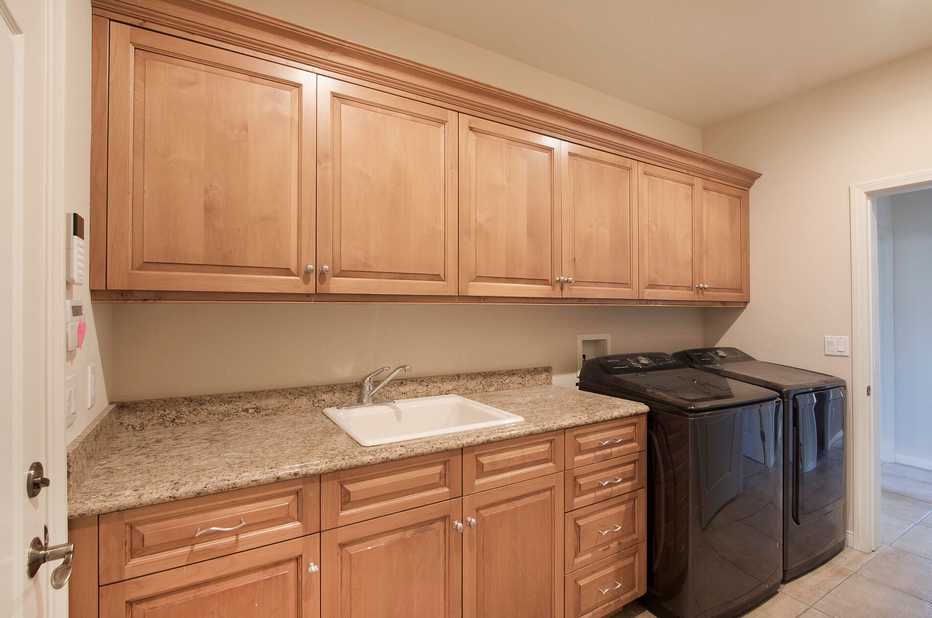 49554 Date Palm Dr, La Quinta CA  exterior