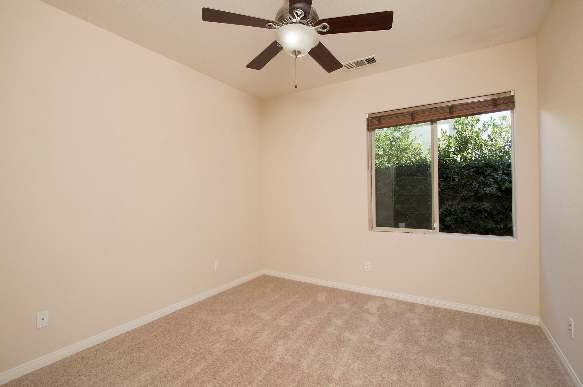 49554 Date Palm Dr, La Quinta CA  exterior