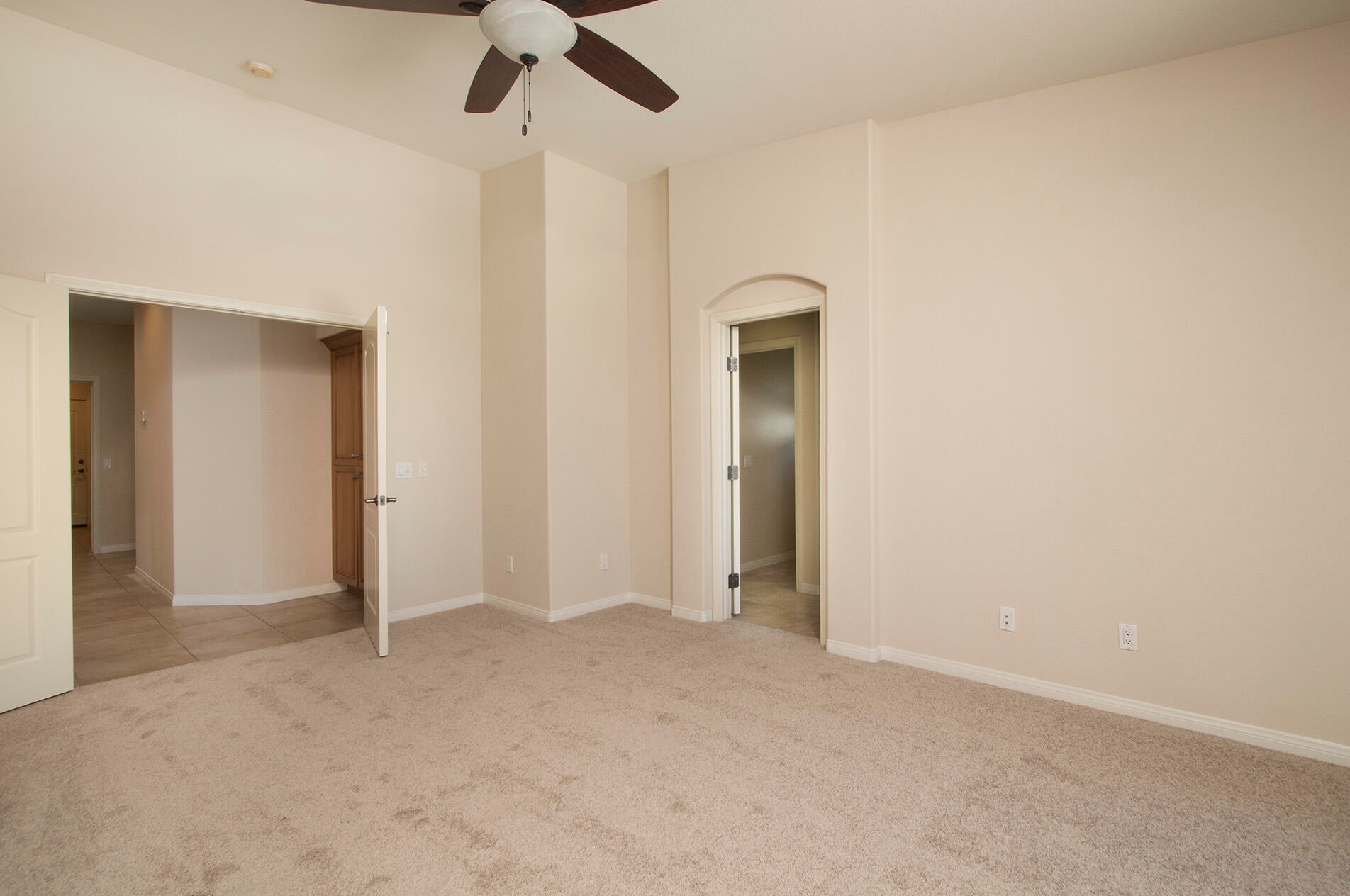 49554 Date Palm Dr, La Quinta CA  exterior