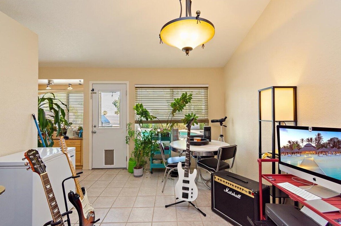 30648 Bloomsbury Ln, Cathedral City CA  92234-2581 exterior