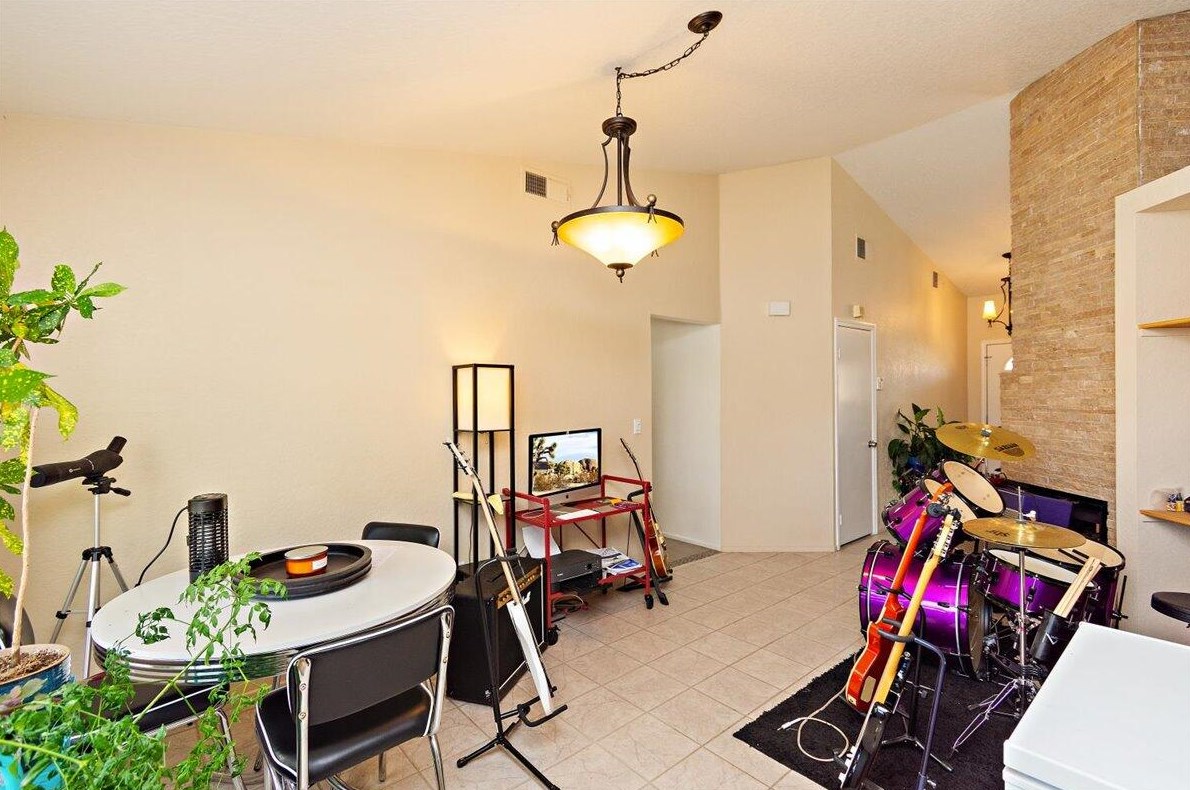 30648 Bloomsbury Ln, Cathedral City CA  92234-2581 exterior