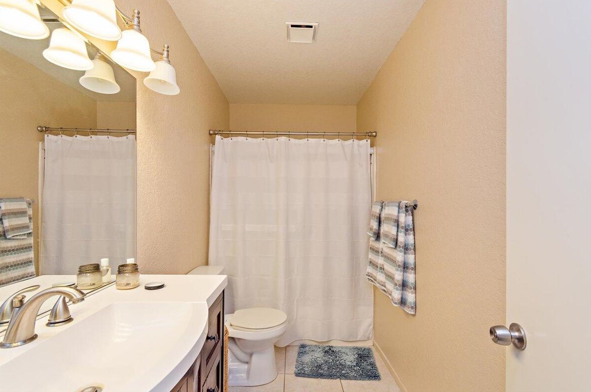 30648 Bloomsbury Ln, Cathedral City CA  92234-2581 exterior