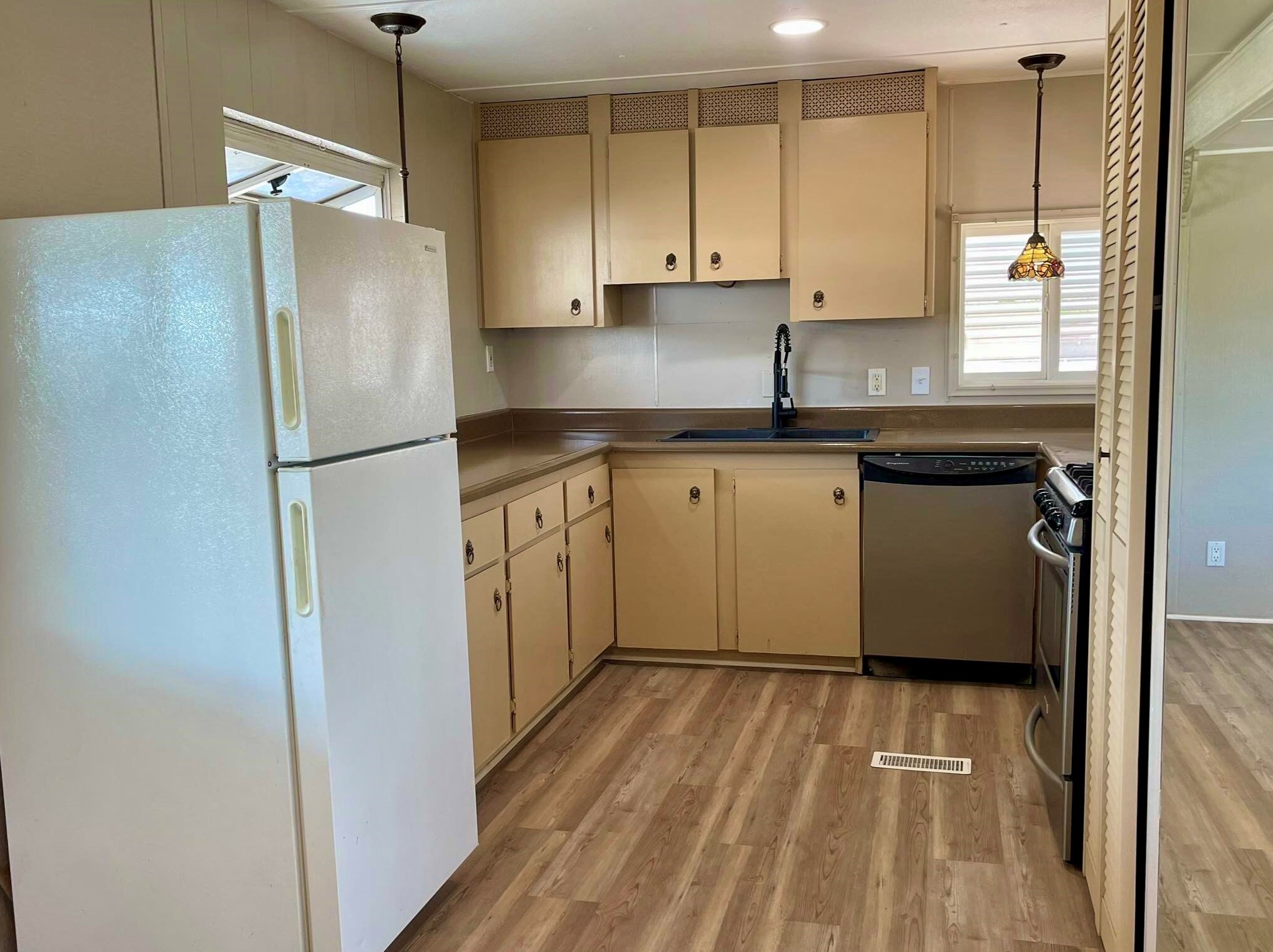 73450 Ojai Pl, Thousand Palms CA 92276-3773 exterior