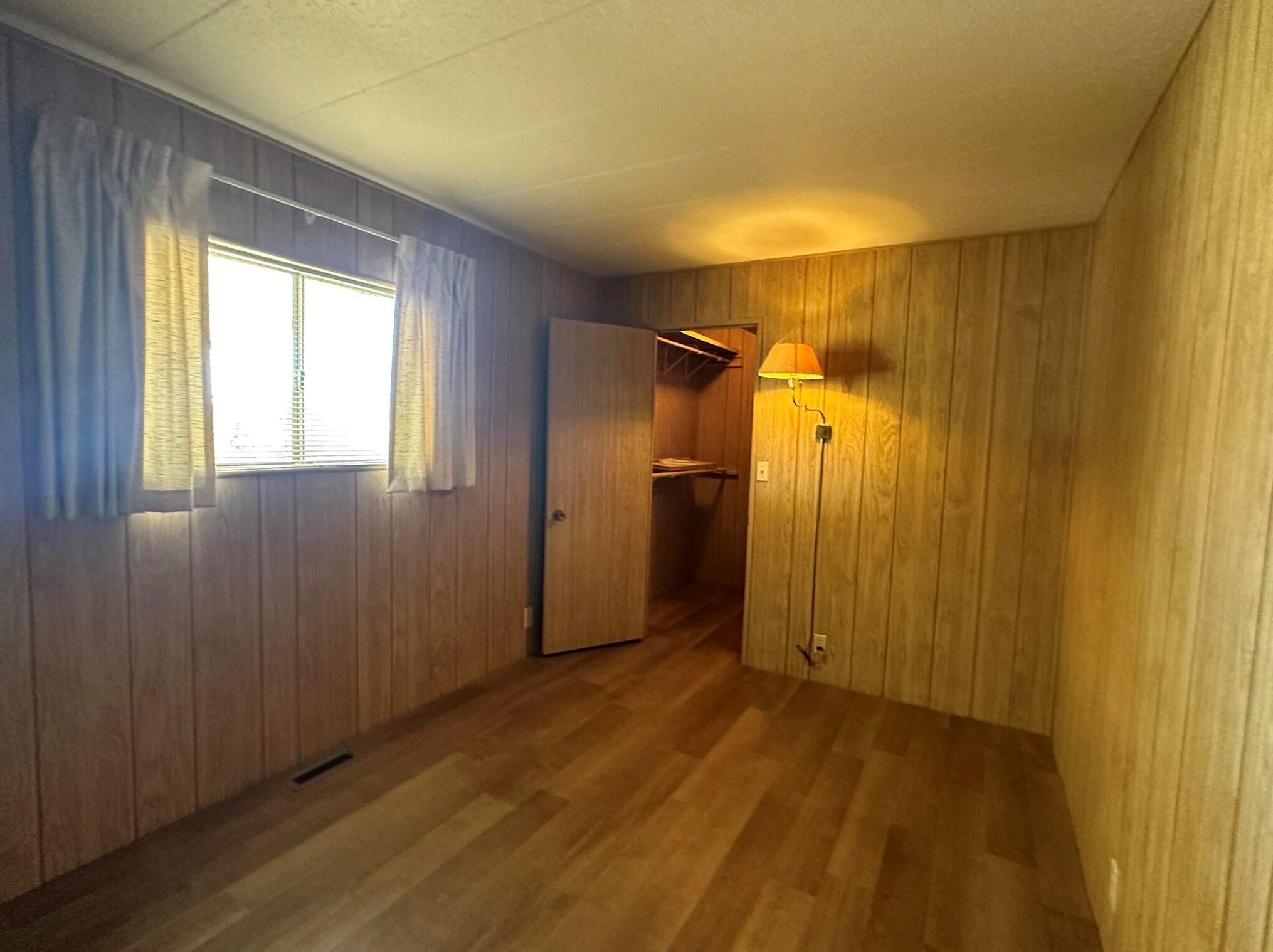 18801 Roberts Rd, Desert Hot Springs CA  92241-1722 exterior