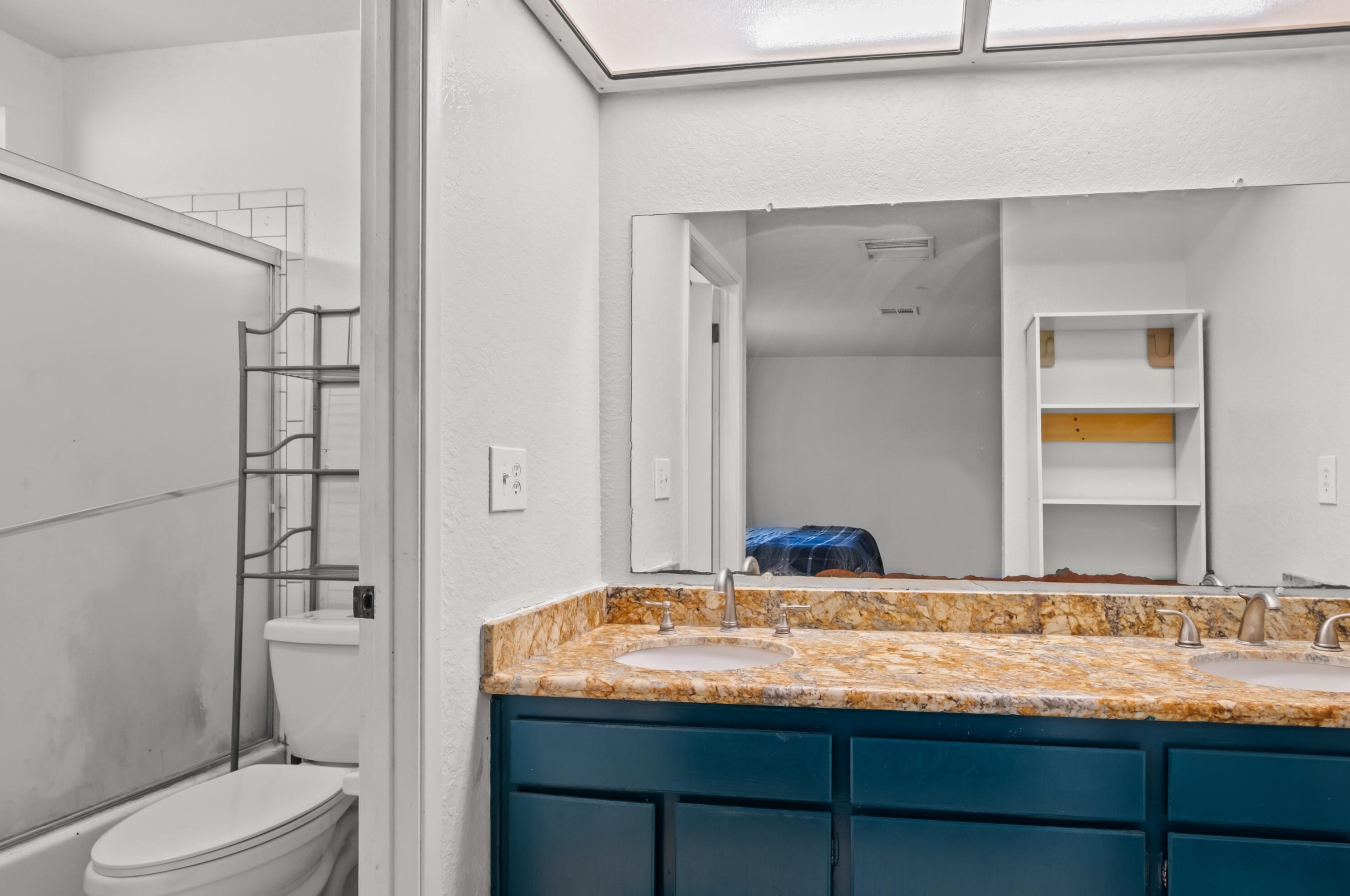 11700 Verbena Dr, Desert Hot Springs CA  92240-3328 exterior