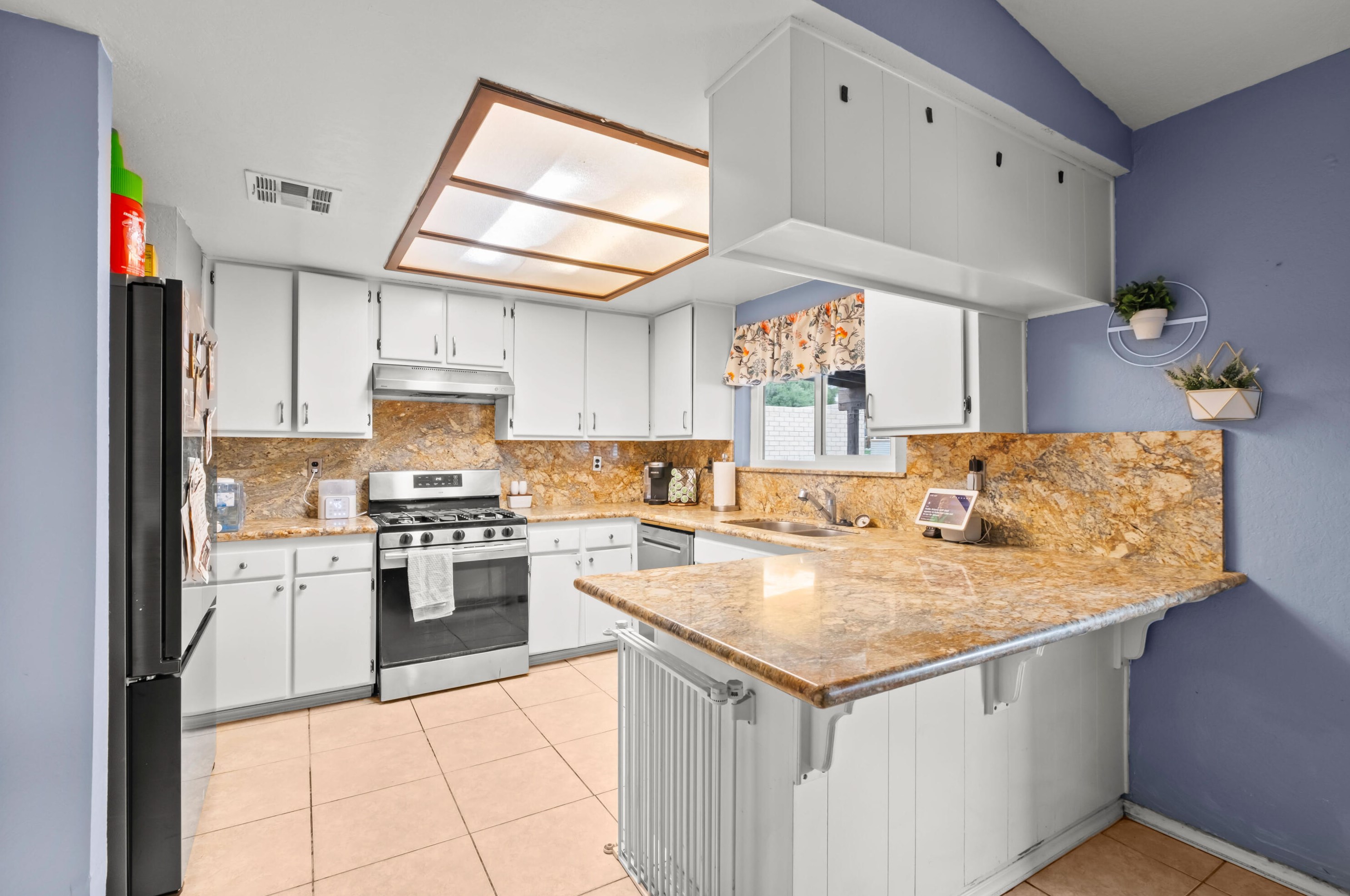 11700 Verbena Dr, Desert Hot Springs CA  92240-3328 exterior