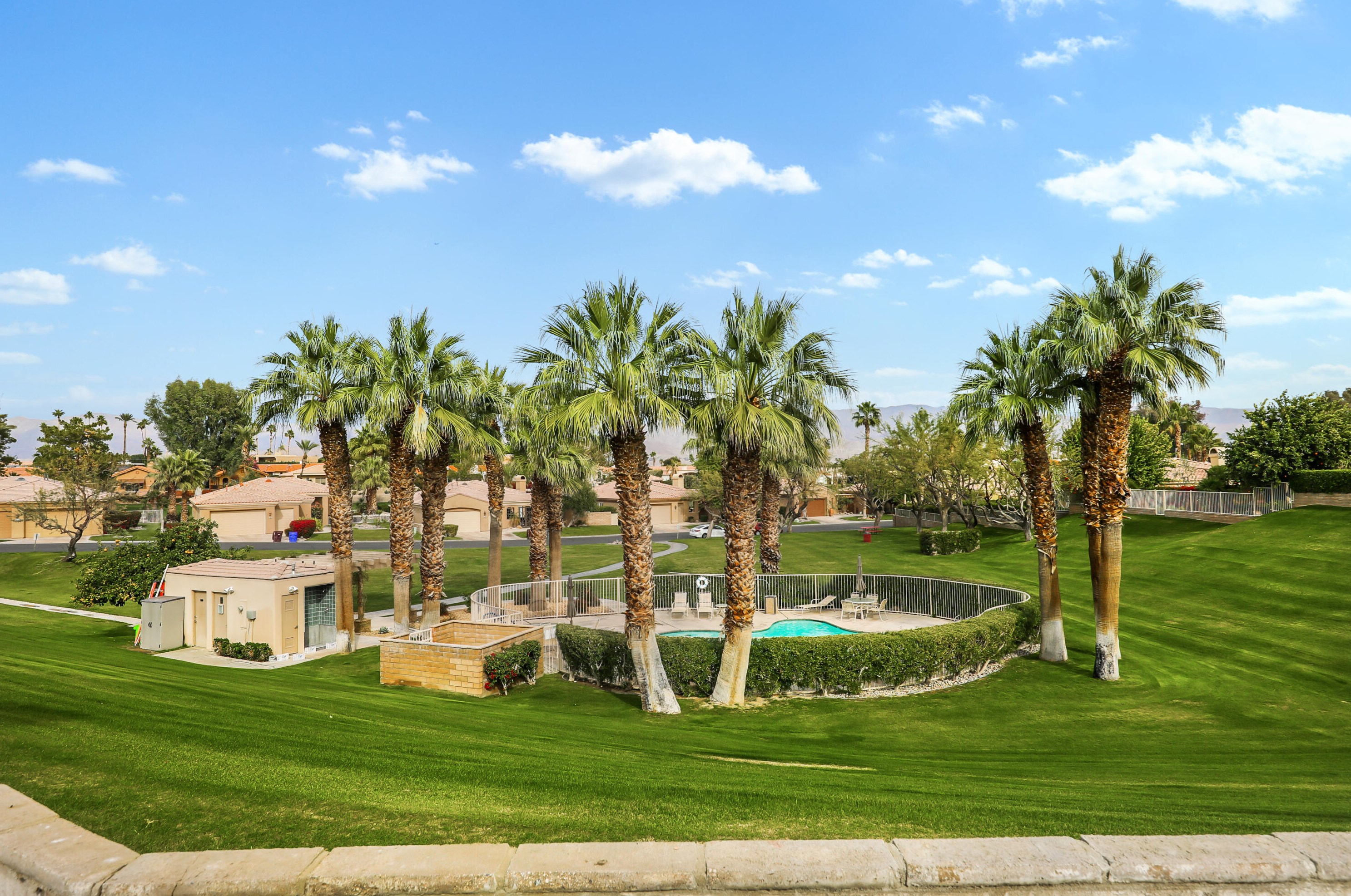 42606 Capri Dr, Indio CA 92203-8057 exterior