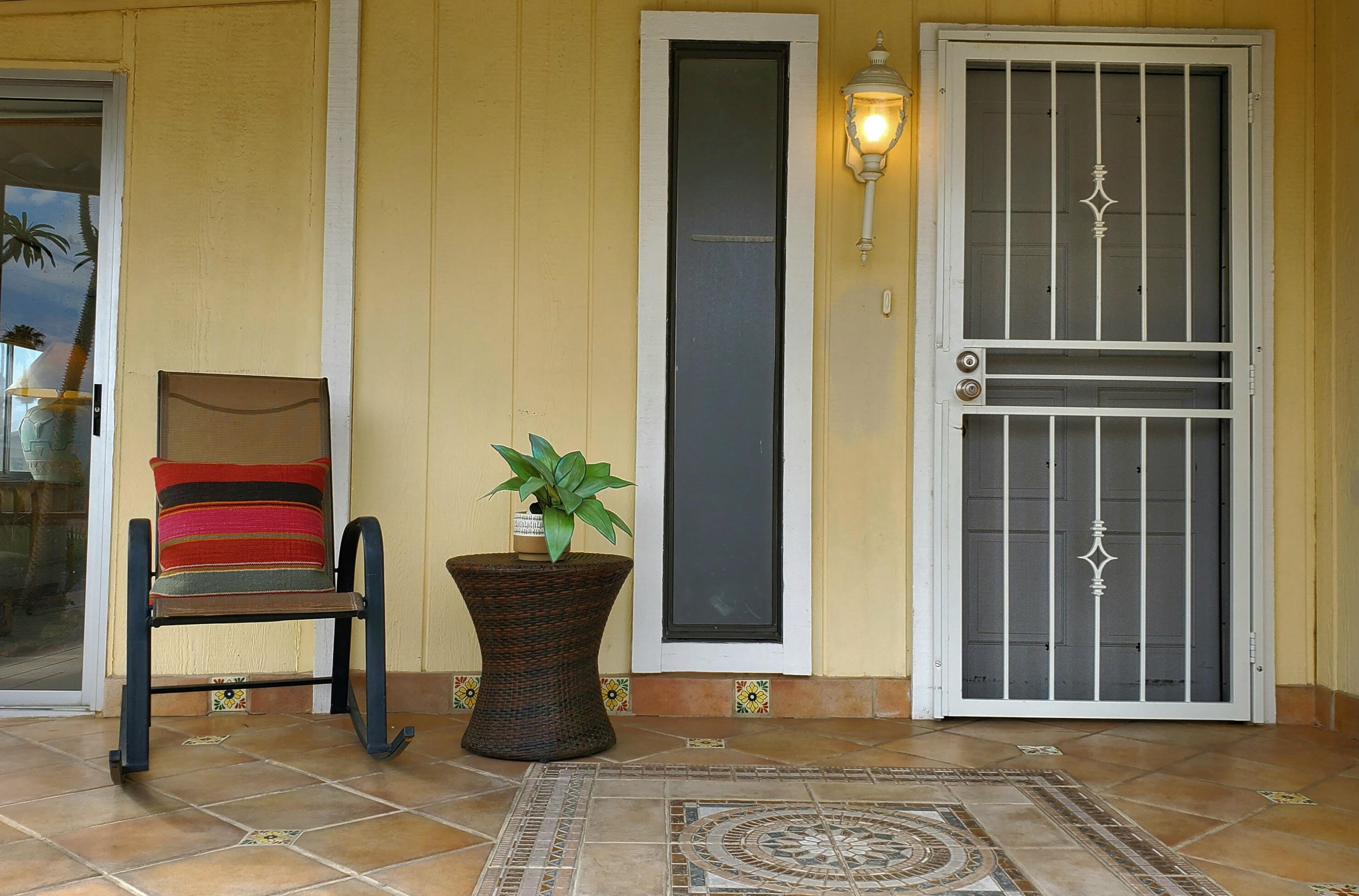 82 Zacharia Dr, Cathedral City CA  92234-6638 exterior