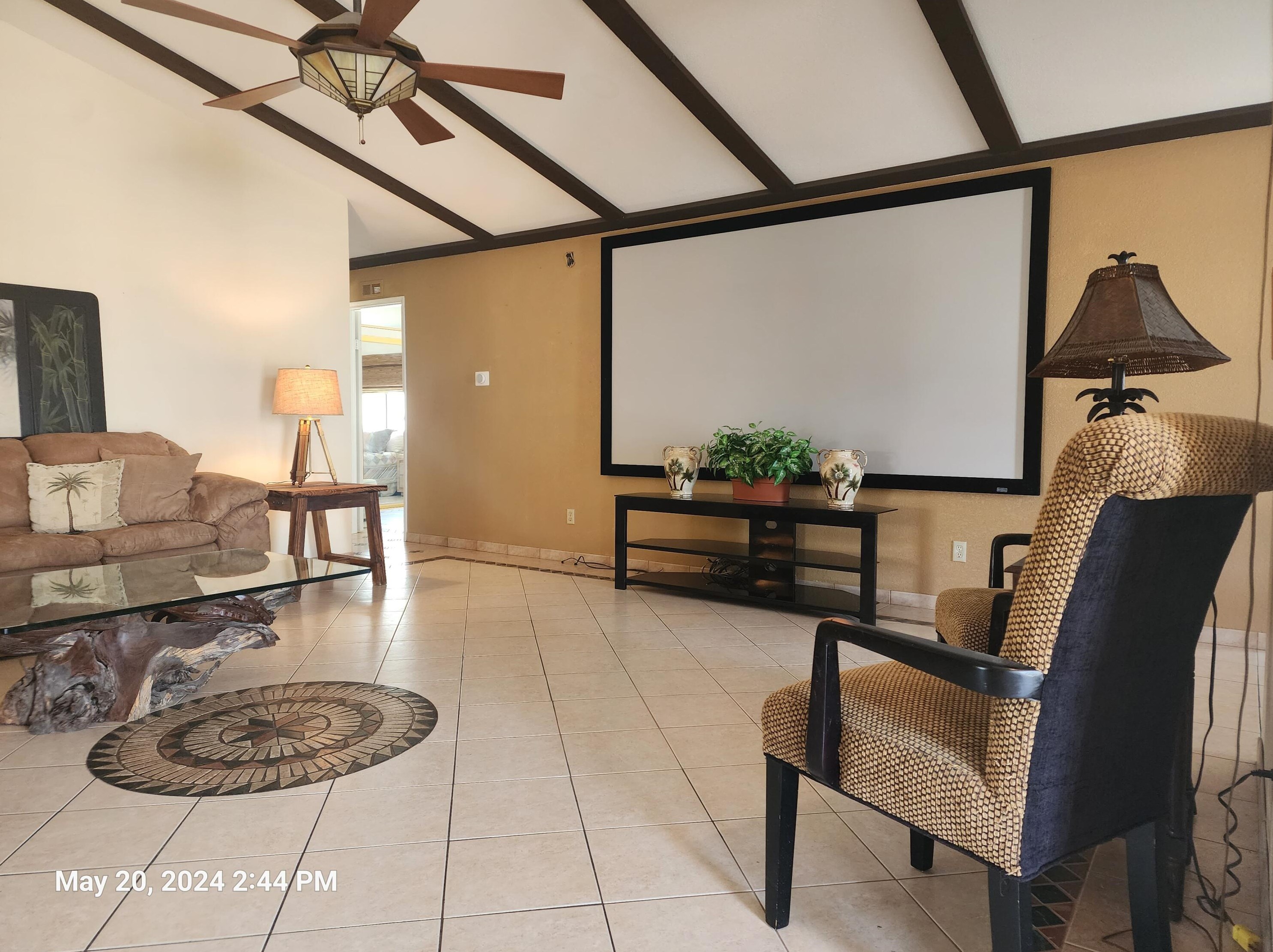82 Zacharia Dr, Cathedral City CA  92234-6648 exterior