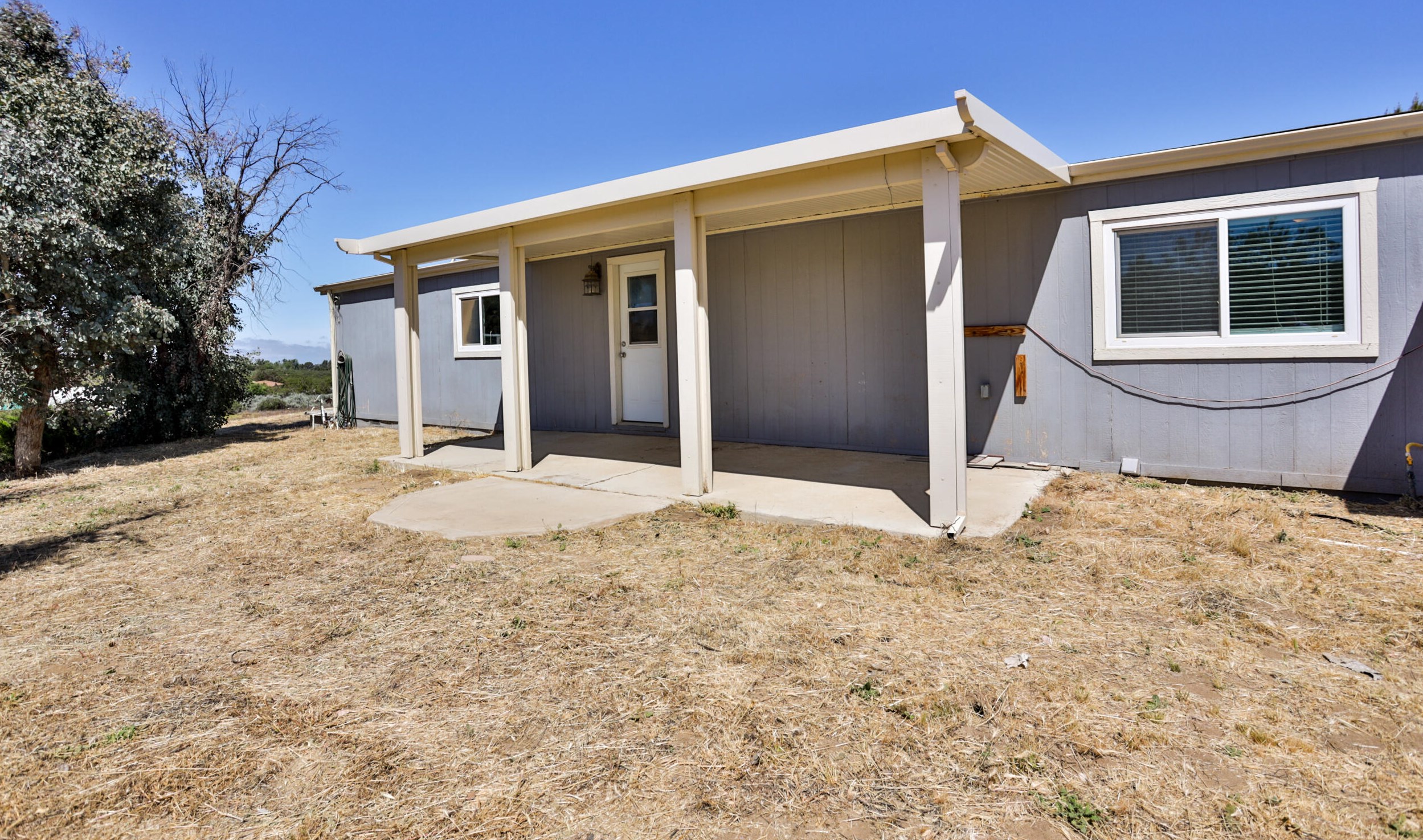 39140 Howard Rd, Anza CA  92539-9366 exterior