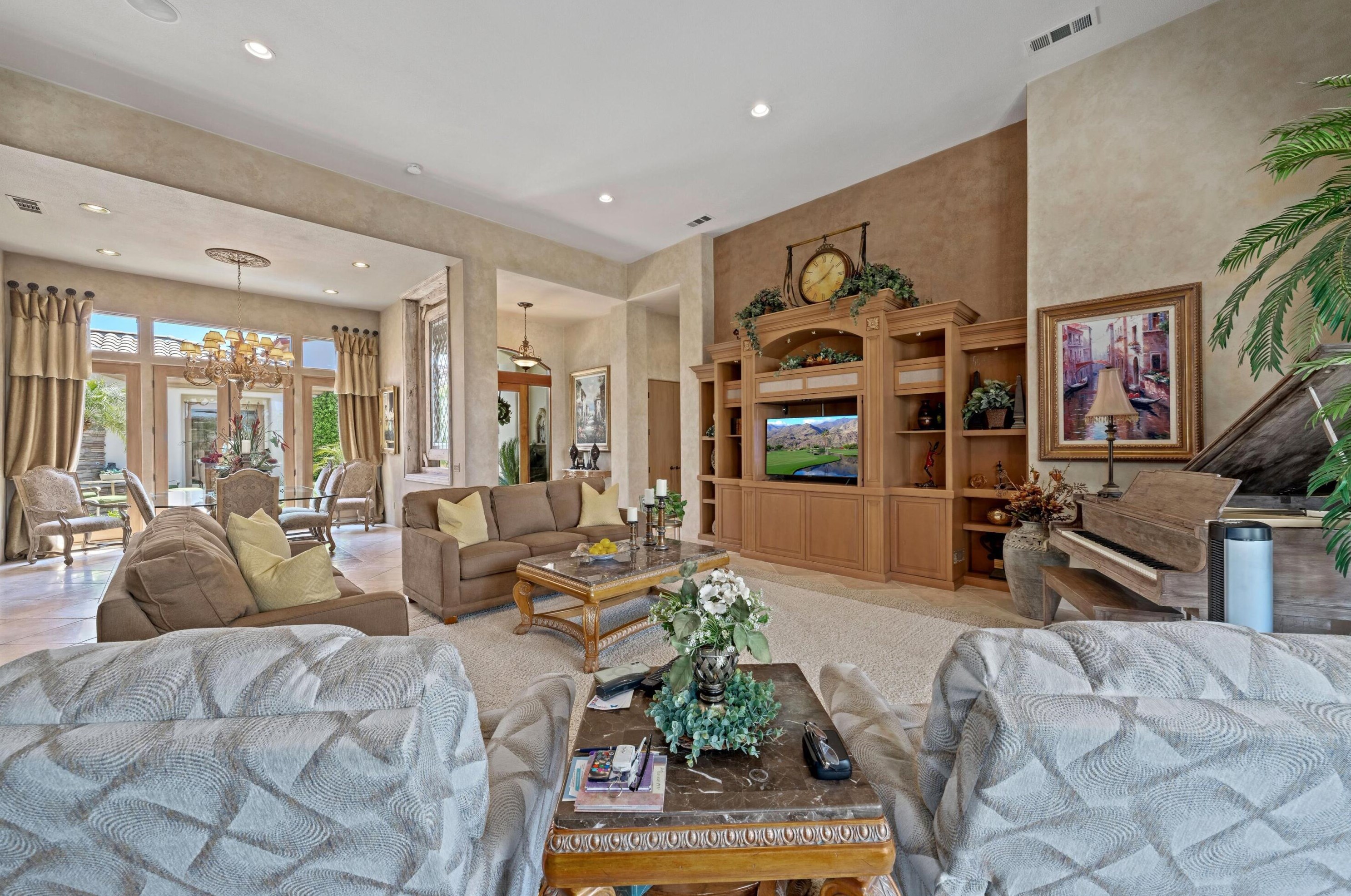 80710 Weiskopf, La Quinta CA  92253-5687 exterior