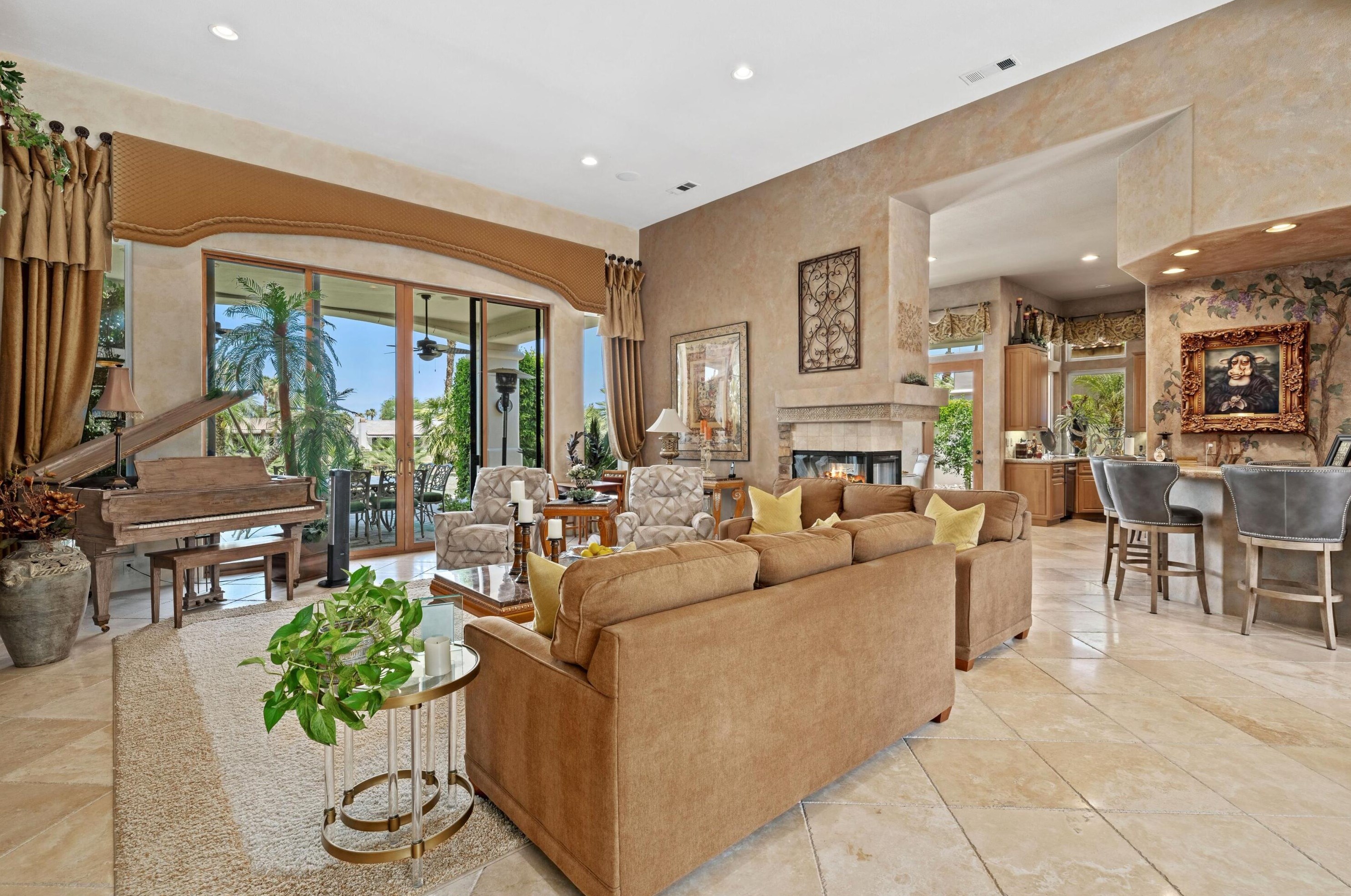 80710 Weiskopf, La Quinta CA  92253-5687 exterior