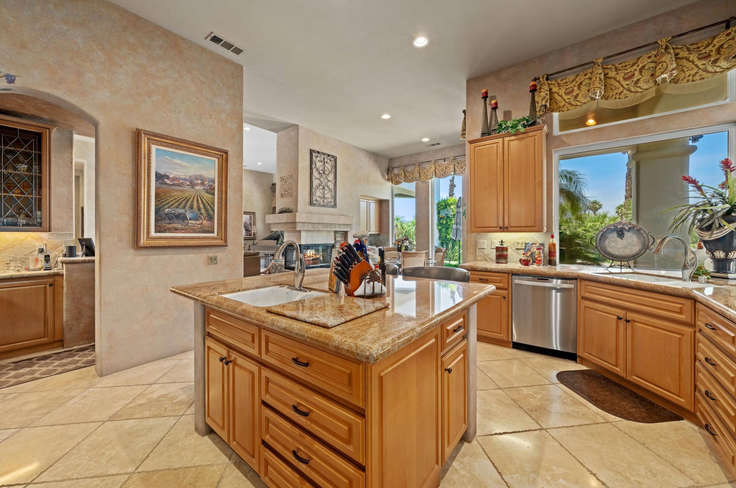 80710 Weiskopf, La Quinta CA  92253-5687 exterior