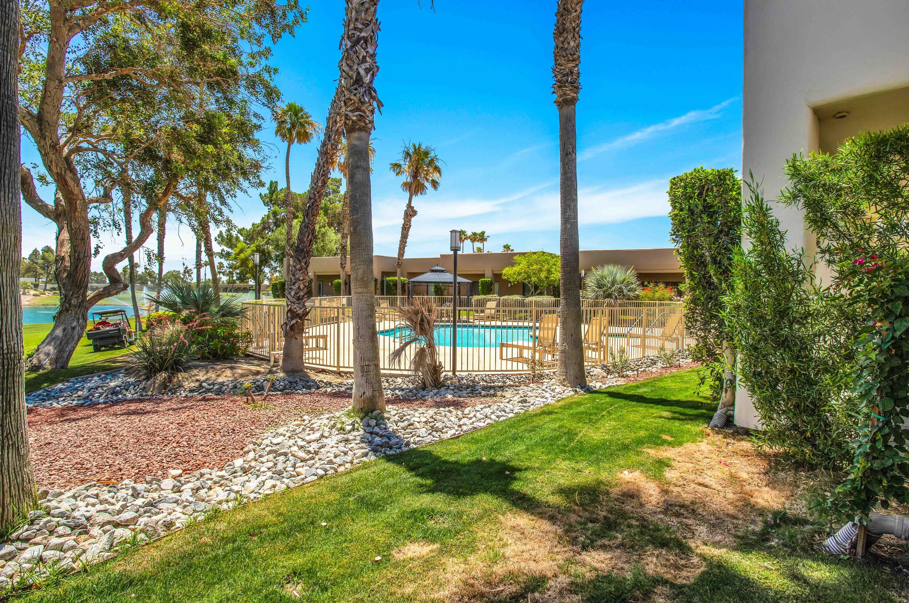 67154 Chimayo Dr, Cathedral City CA  92234-7448 exterior