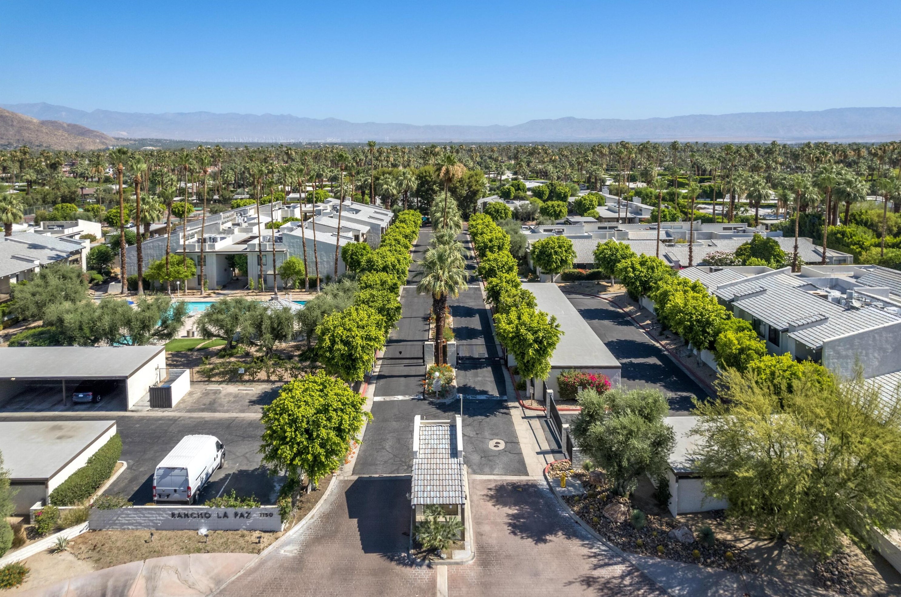 1150 Palm Canyon Dr, Palm Springs CA  92264-4402 exterior