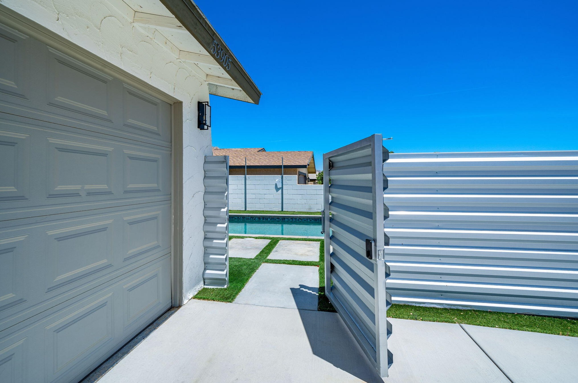 53905 Avenida Diaz, La Quinta, CA 92253