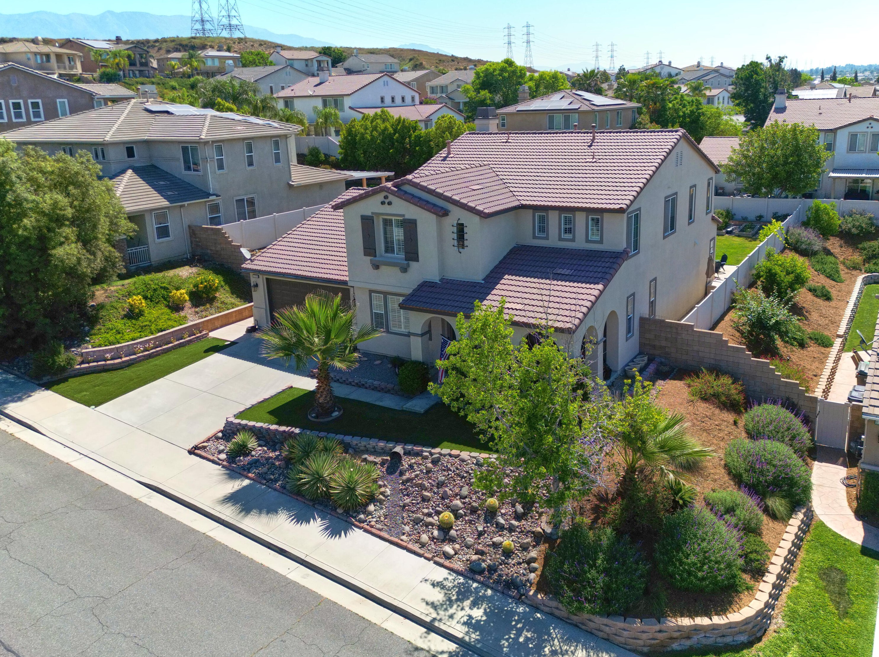 11354 Demaret Dr, Beaumont CA  92223-7430 exterior