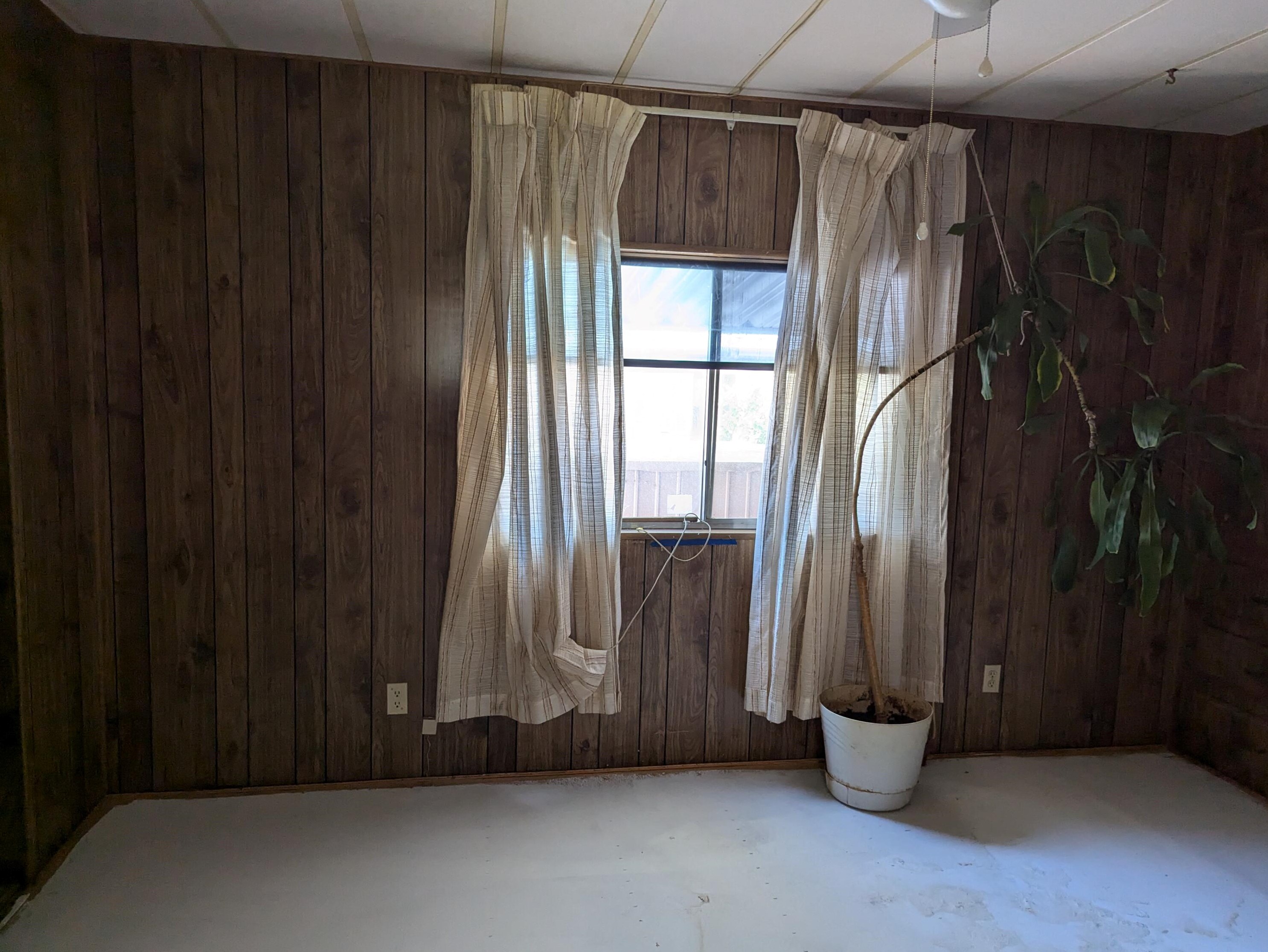 14777 Palm Dr, Desert Hot Springs CA  92240-2534 exterior