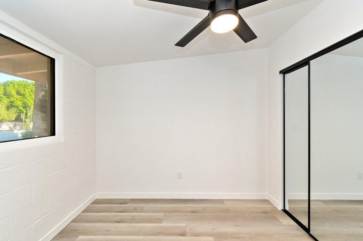 30557 San Antonio Dr, Cathedral City CA  92234-6077 exterior