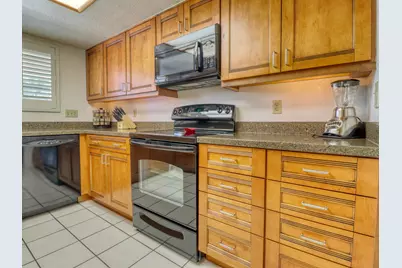 2001 E Camino Parocela #G44, Palm Springs, CA 92264 - Photo 7