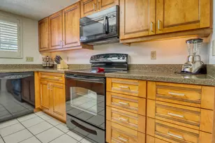 2001 E Camino Parocela, Palm Springs, CA 92264 - Photo 7