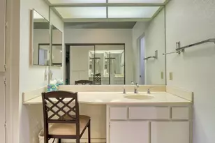 2001 E Camino Parocela, Palm Springs, CA 92264 - Photo 17