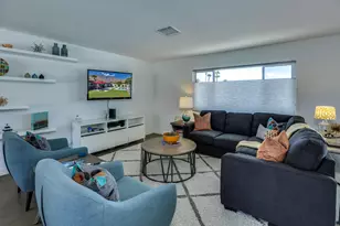 490 E Molino Rd, Palm Springs, CA 92262 - Photo 7