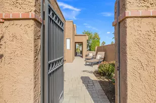 48628 Sundrop Ct, Palm Desert, CA 92260 - Photo 41