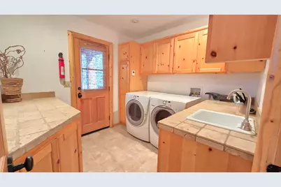 42530 Pegasus Way, Big Bear Lake, CA 92315 - Photo 13