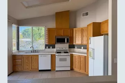 230 Strada Fortuna, Palm Desert, CA 92260 - Photo 15