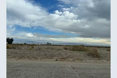 2662 Morro Avenue, Thermal, CA 92274 - Photo 3