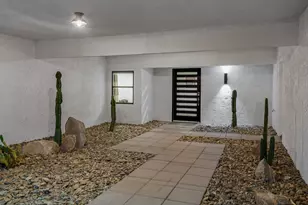 505 N Camino Real, Palm Springs, CA 92262 - Photo 17